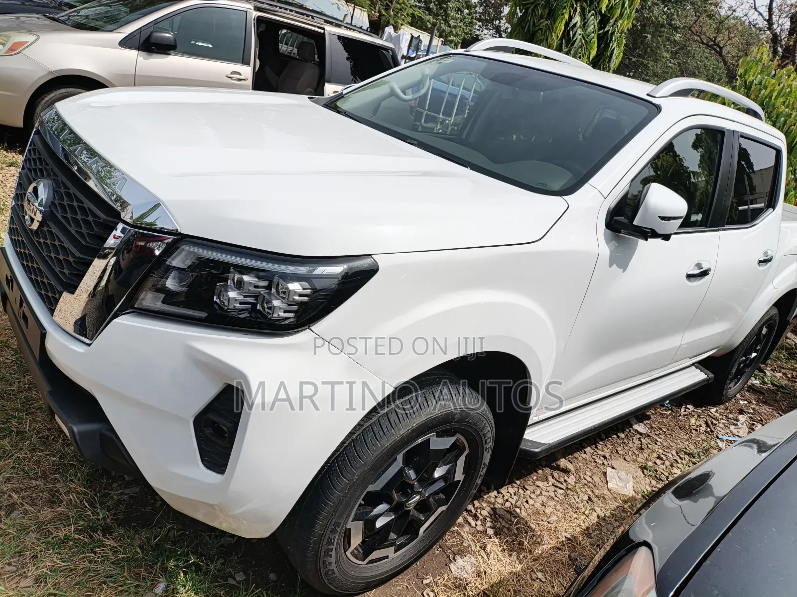 New Nissan Navara 2025 White