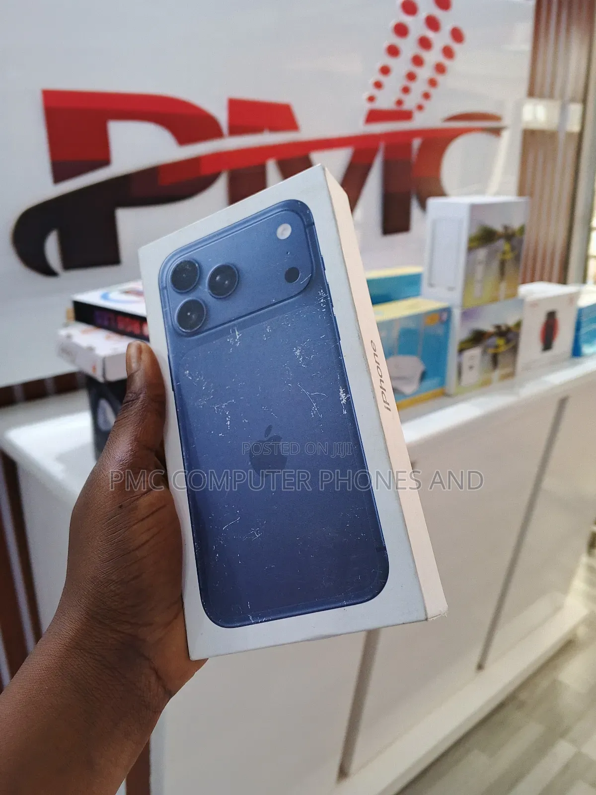 New Apple iPhone 17 Pro Max 256 GB Blue