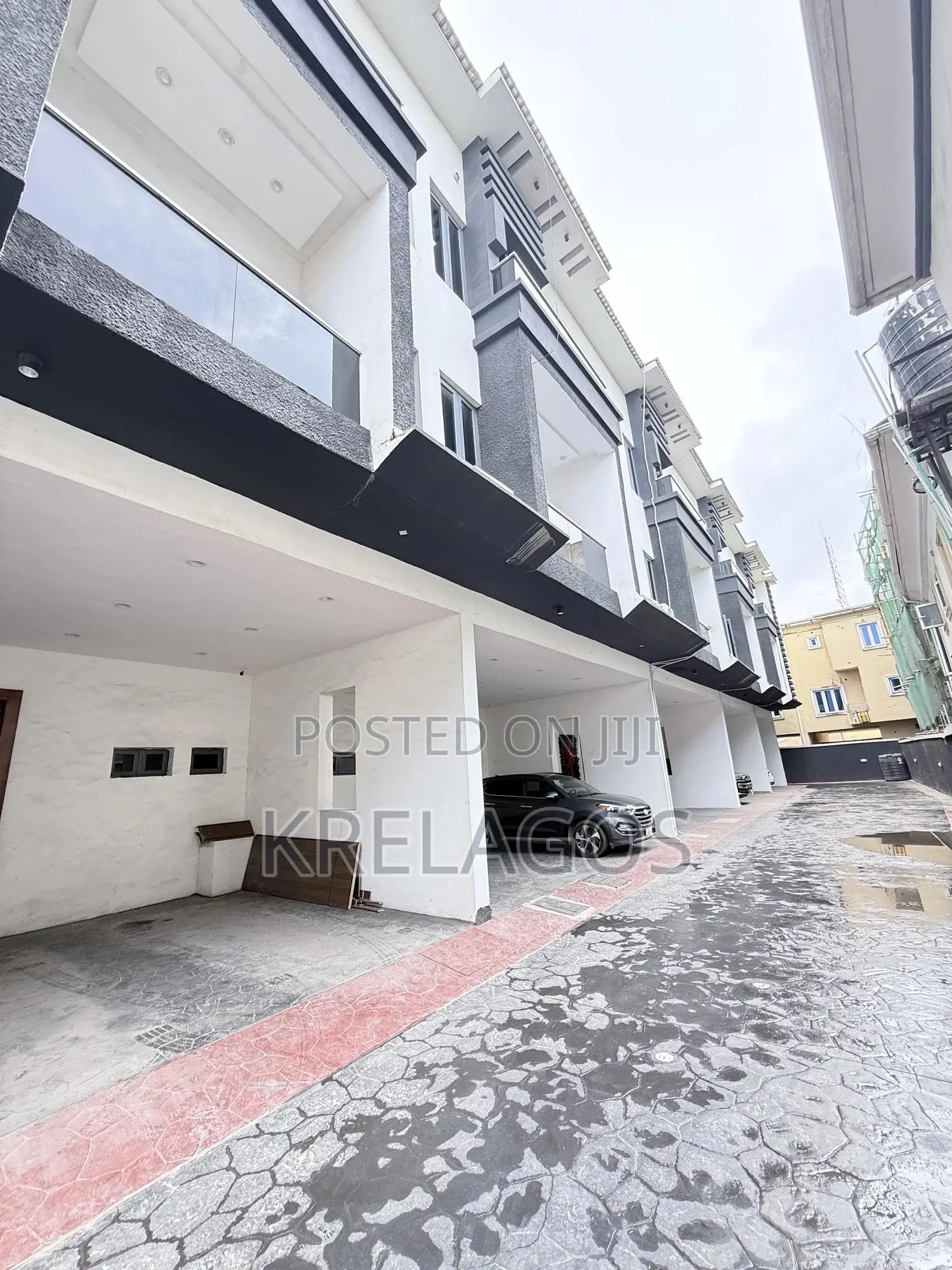 4bdrm Duplex in Ikate for sale
