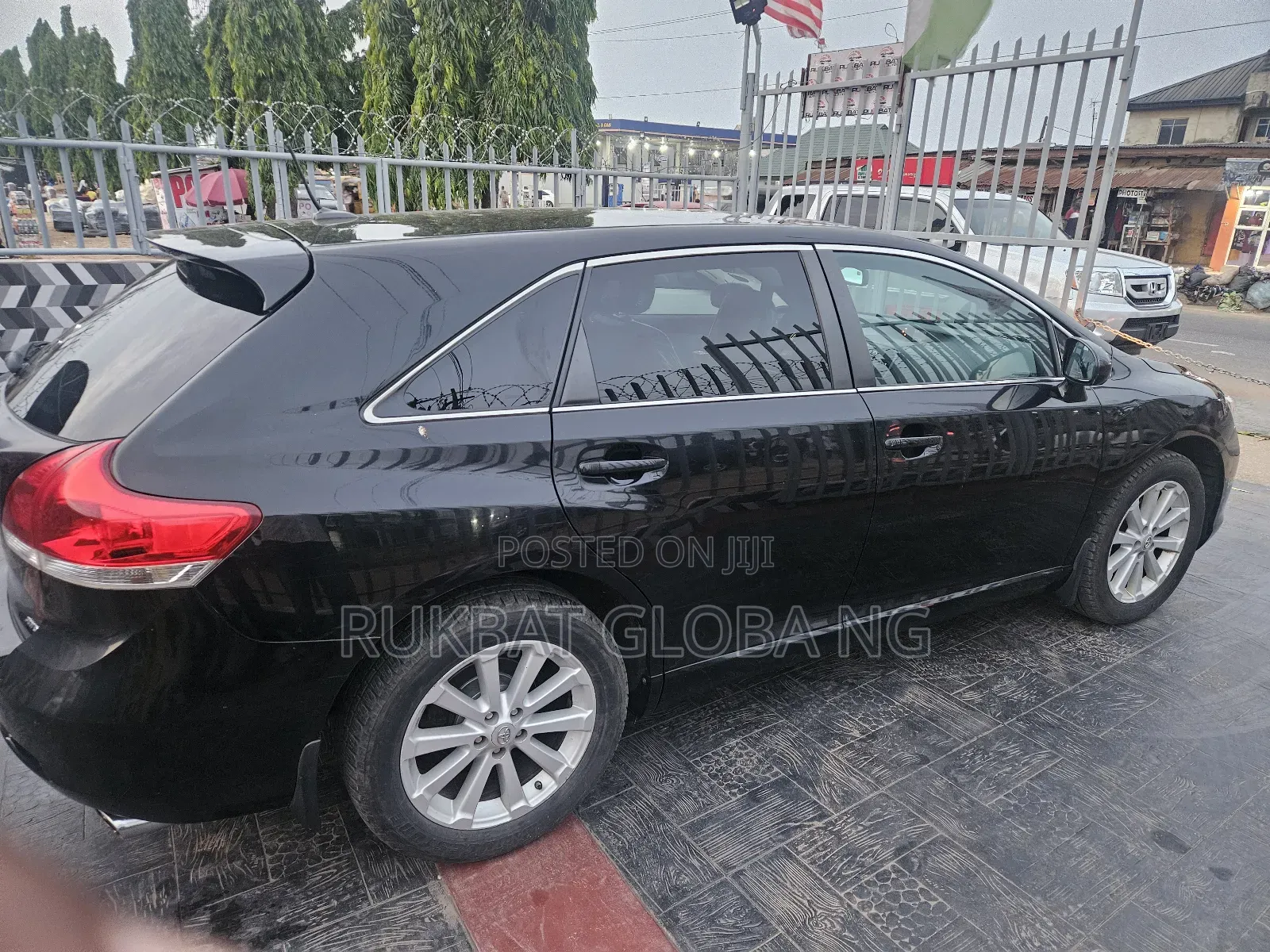 Toyota Venza 2010 Black