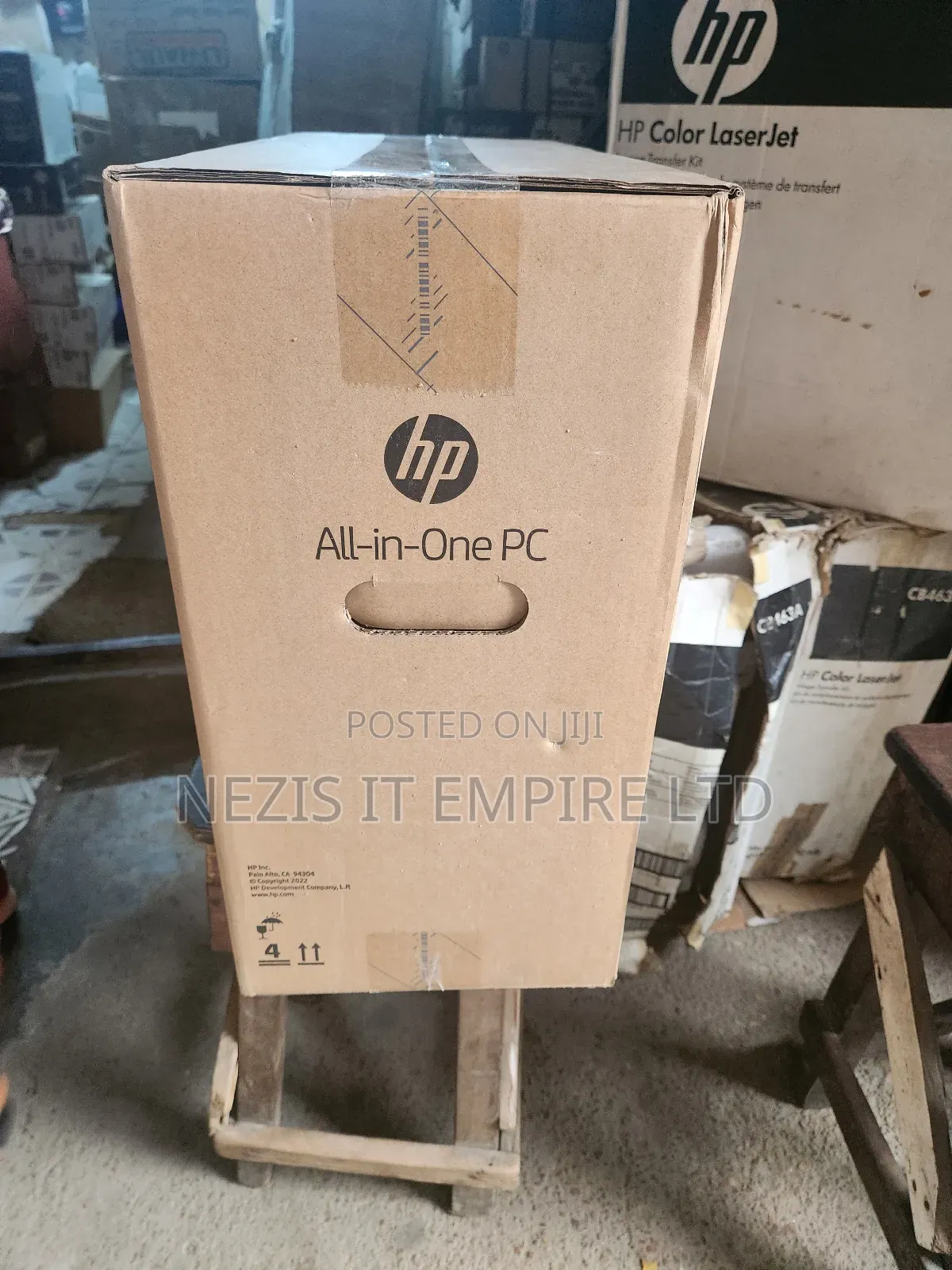 New HP 200 G4 22 All-in-One 8GB Intel Core I5 SSD 512GB