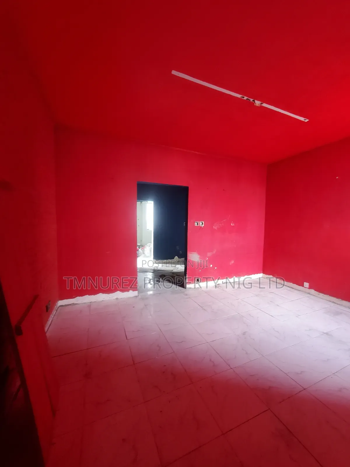 Comercial Space at Vi for Rent