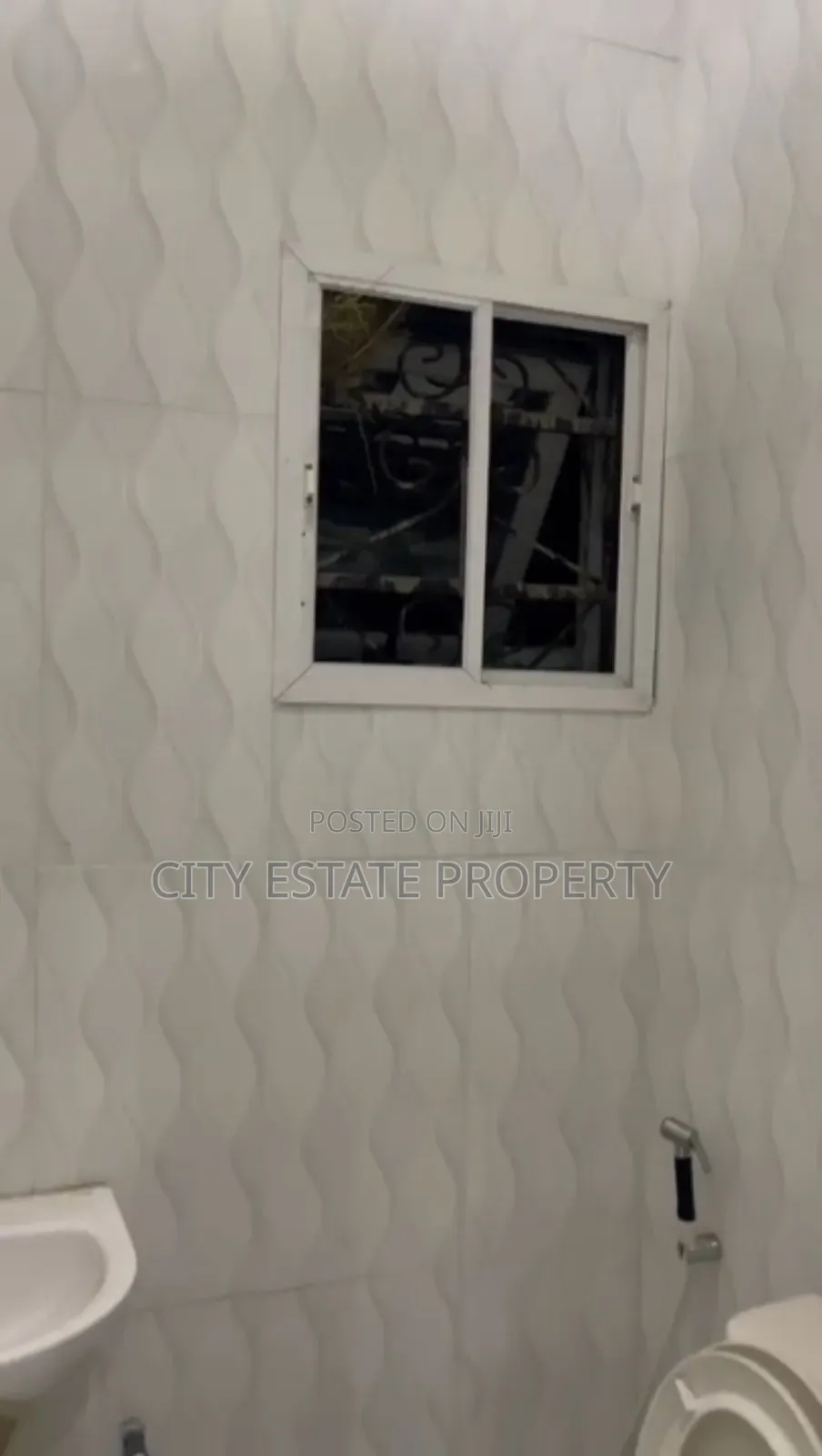 1bdrm Block of Flats in Cedarwood, Port-Harcourt for rent