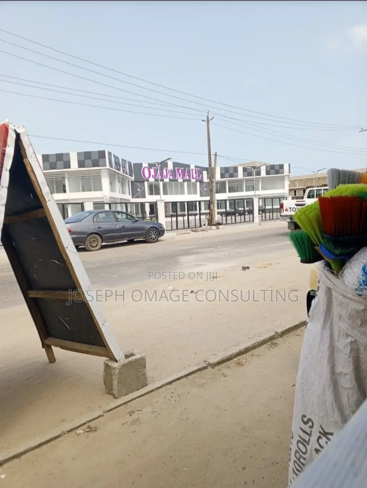 A Spacious 56sqm and 38sqm for Rent at Ojaja Shopping Mall