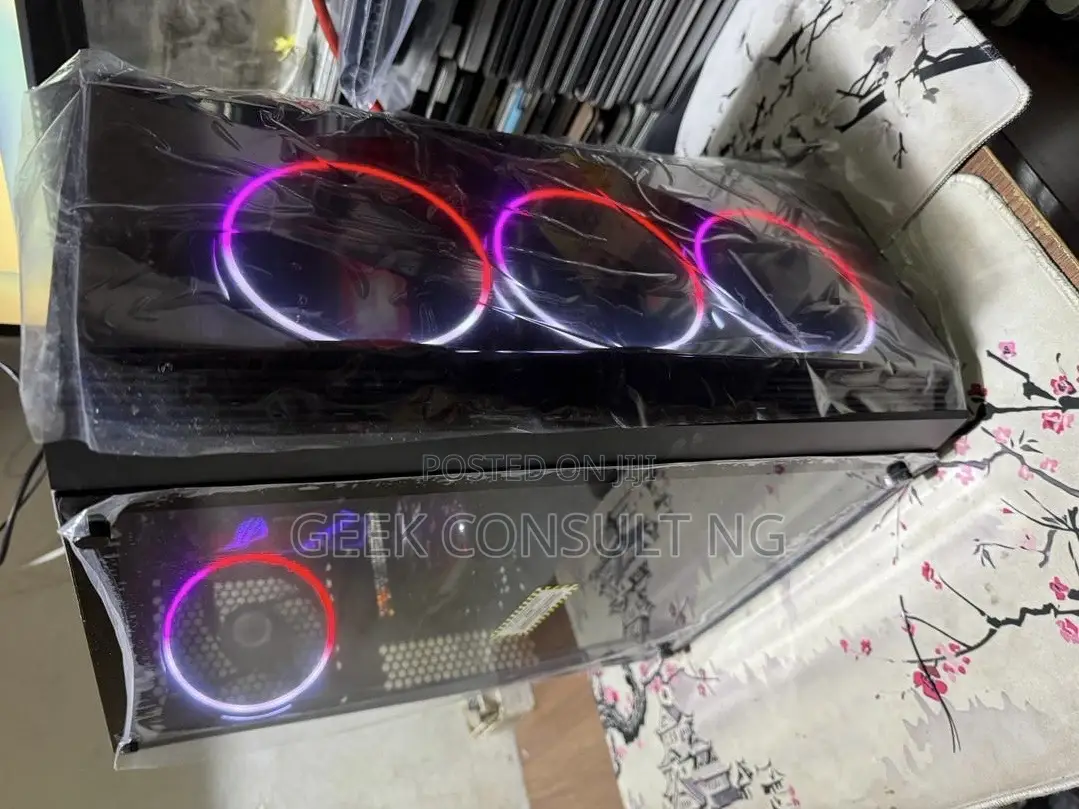 New Desktop Computer 32GB AMD Ryzen 5 SSD 1T