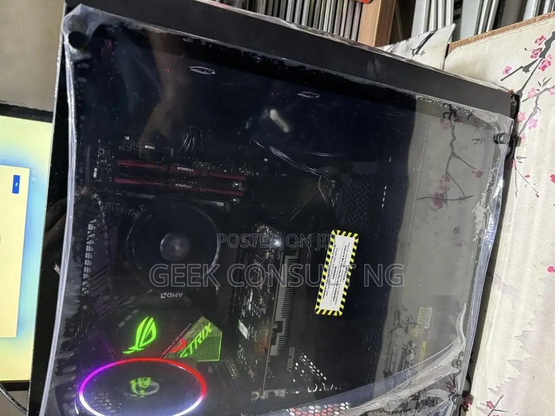 New Desktop Computer 32GB AMD Ryzen 5 SSD 1T