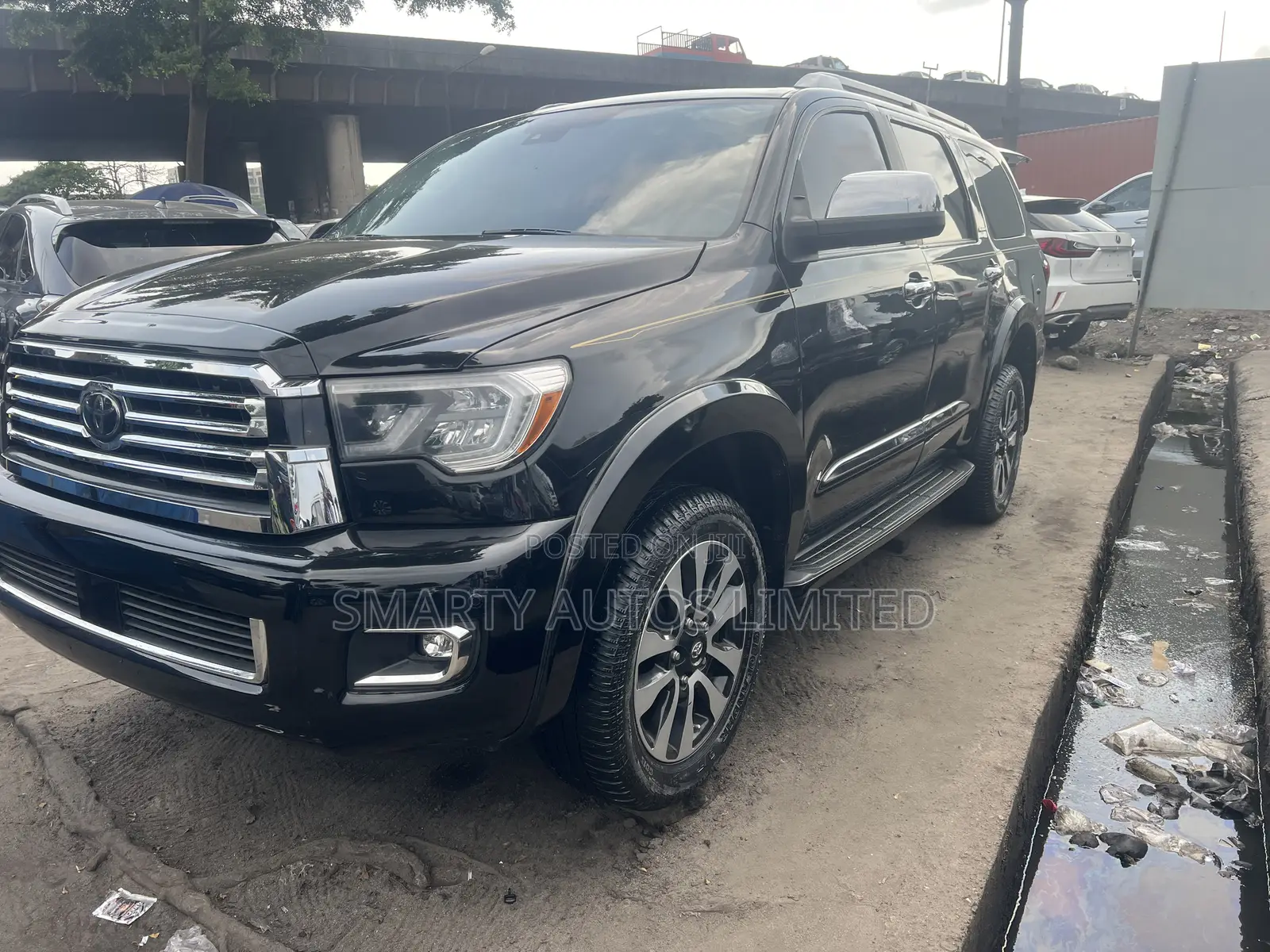 Toyota Sequoia Platinum 4x4 2019 Black