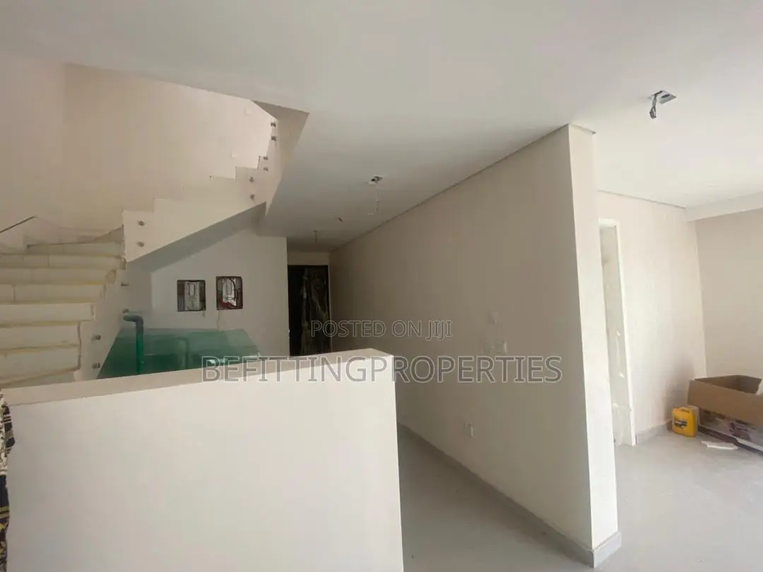4bdrm Townhouse/Terrace in Ikoyi for sale
