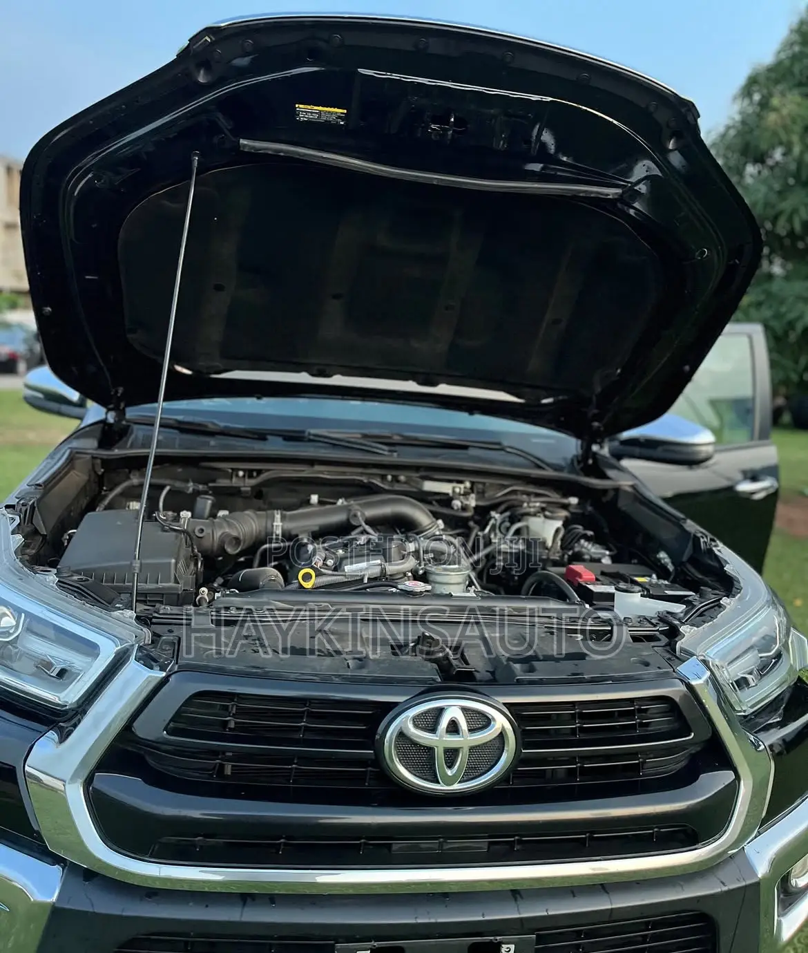 New Toyota Hilux 2025 Black