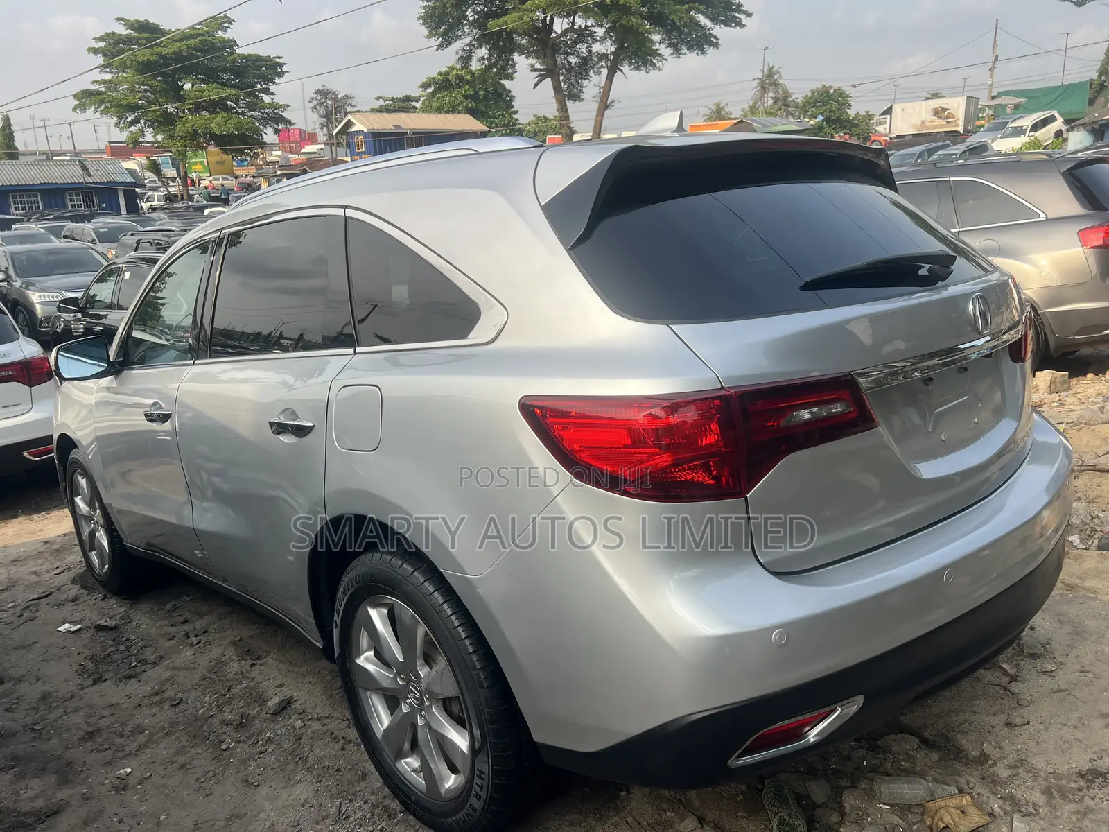 Acura MDX Advance and Entertainment Packages 4dr SUV (3.5L 6cyl 6A)