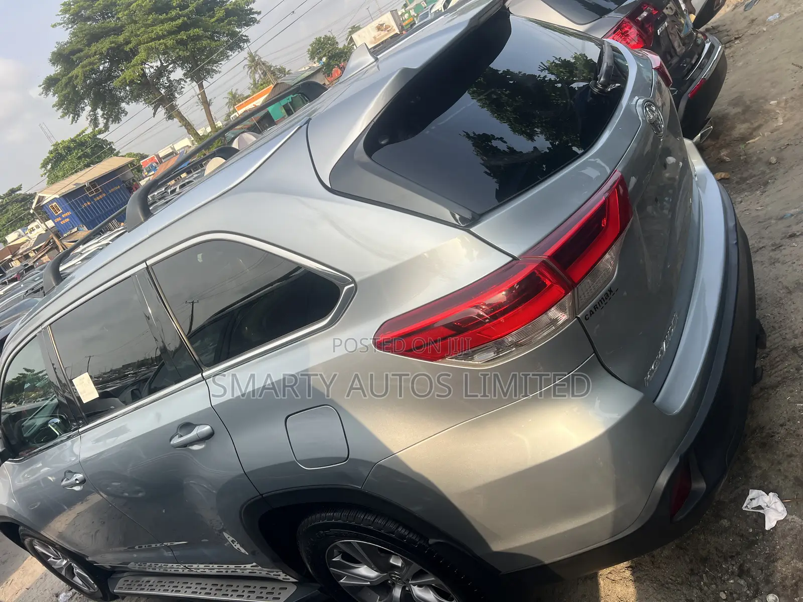Toyota Highlander XLE 4dr SUV AWD (3.5L 6cyl 6A) 2015 Silver