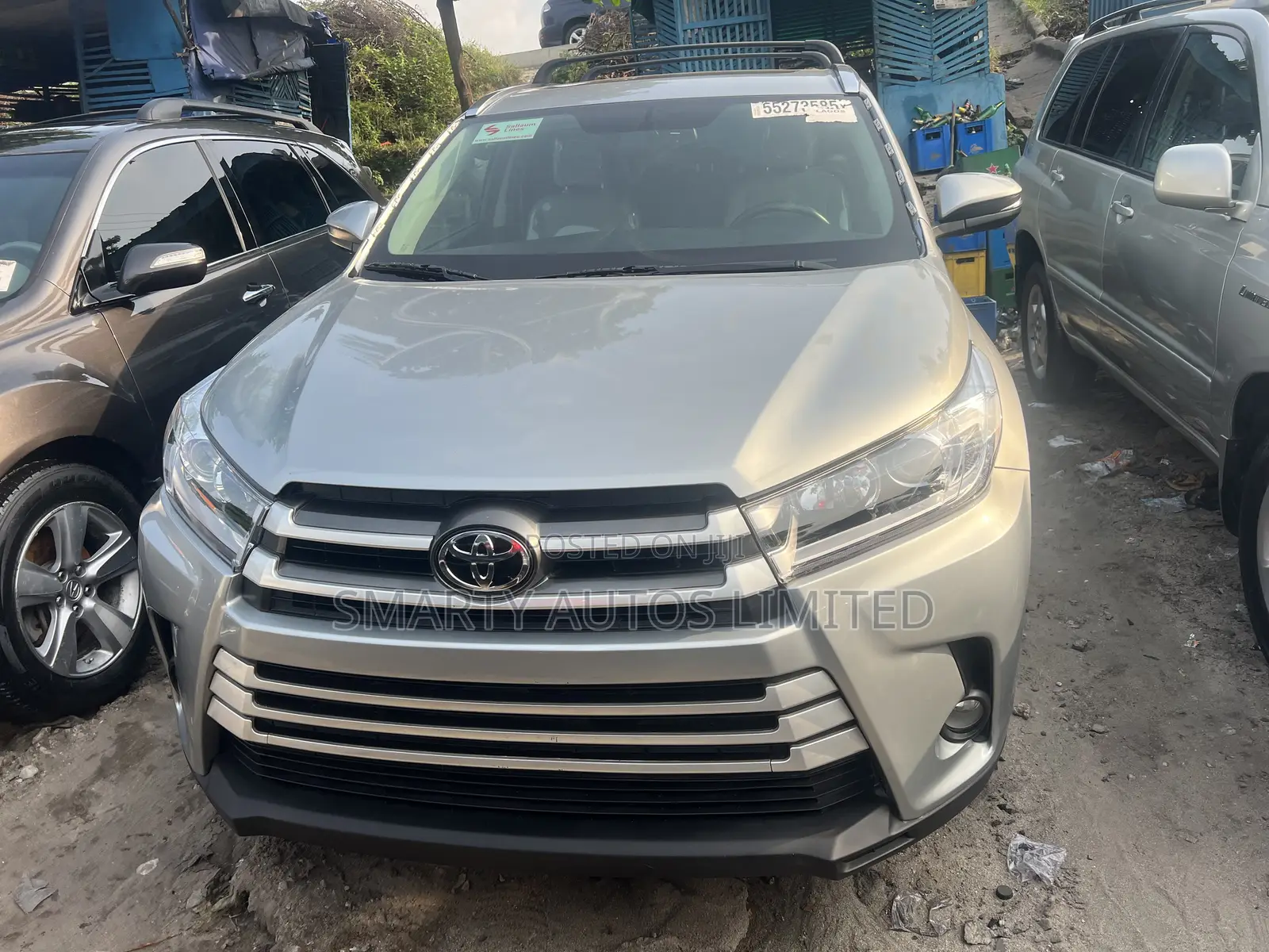 Toyota Highlander XLE 4dr SUV AWD (3.5L 6cyl 6A) 2015 Silver