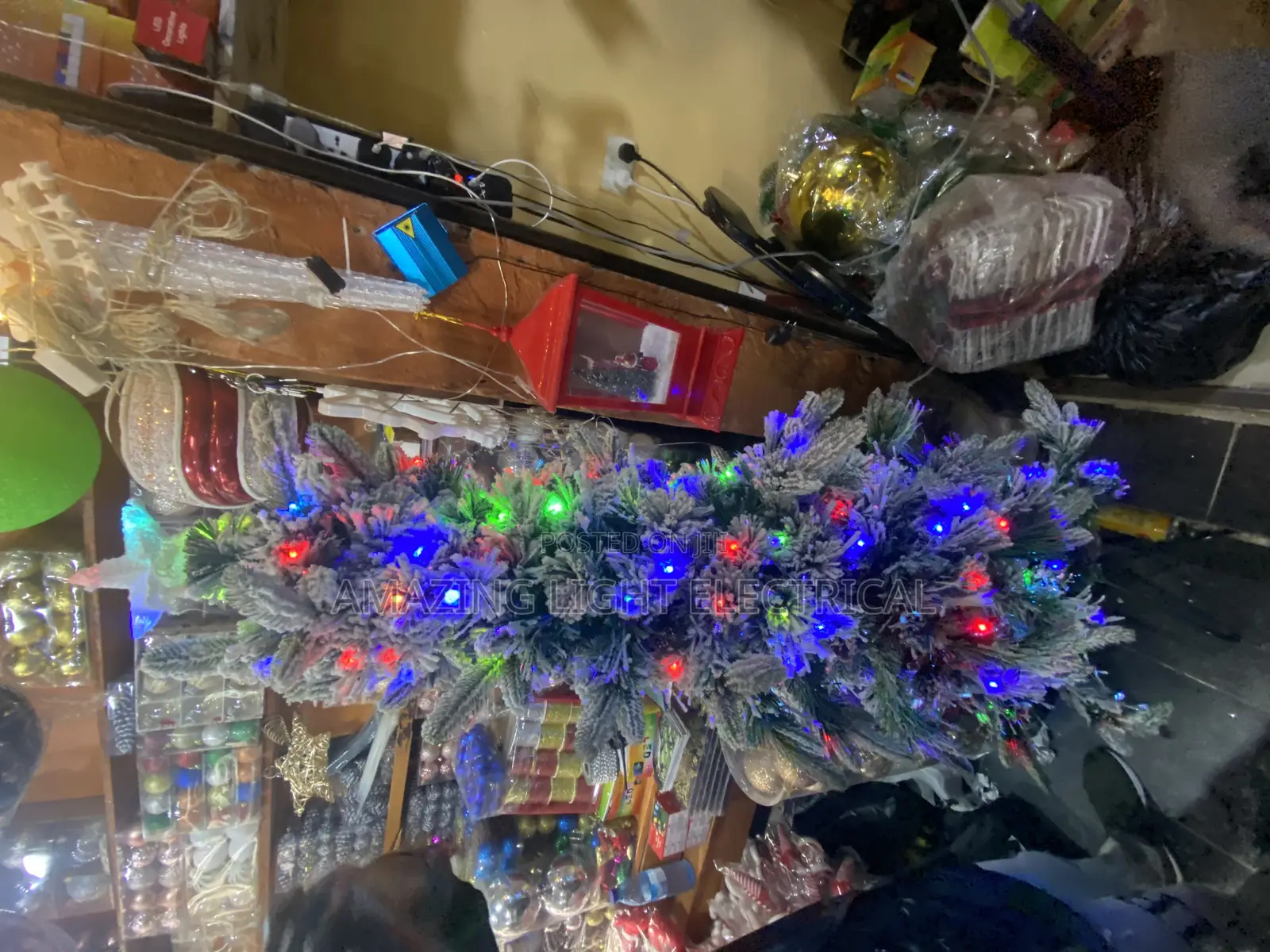 Christmas Tree Complete With Lights