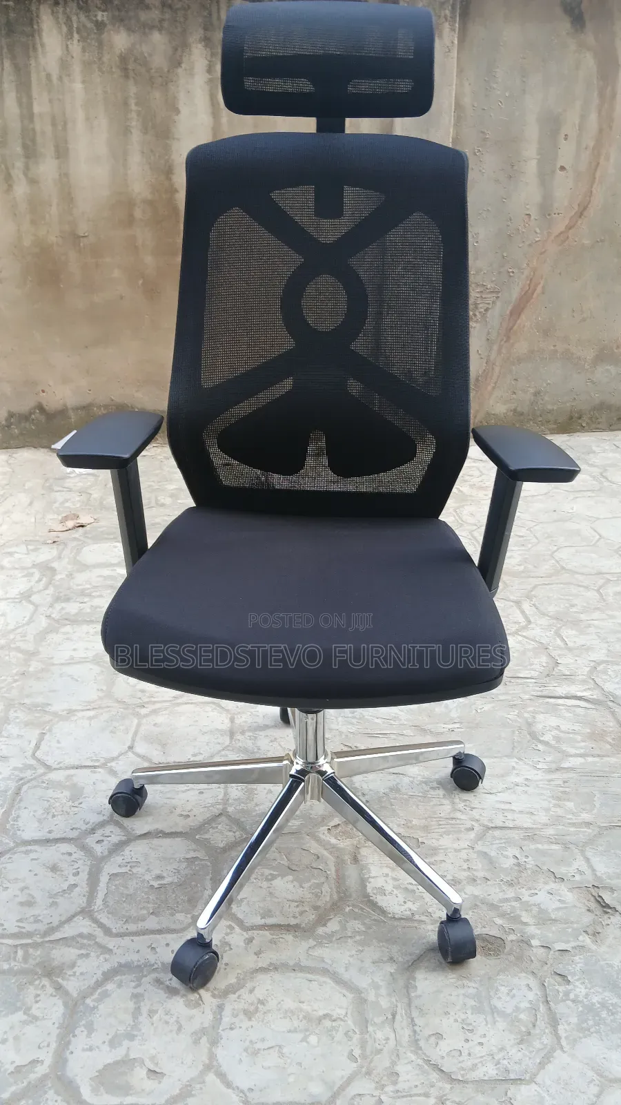 Good Comfort Office Chair Black Colour