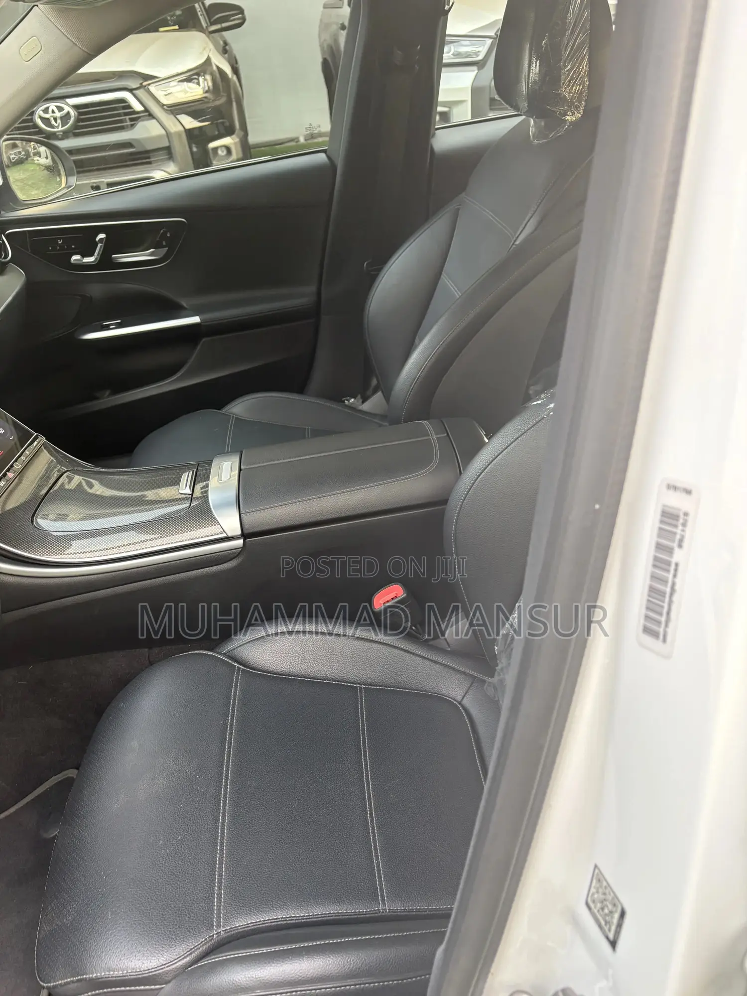 Mercedes-Benz C300 2022 White