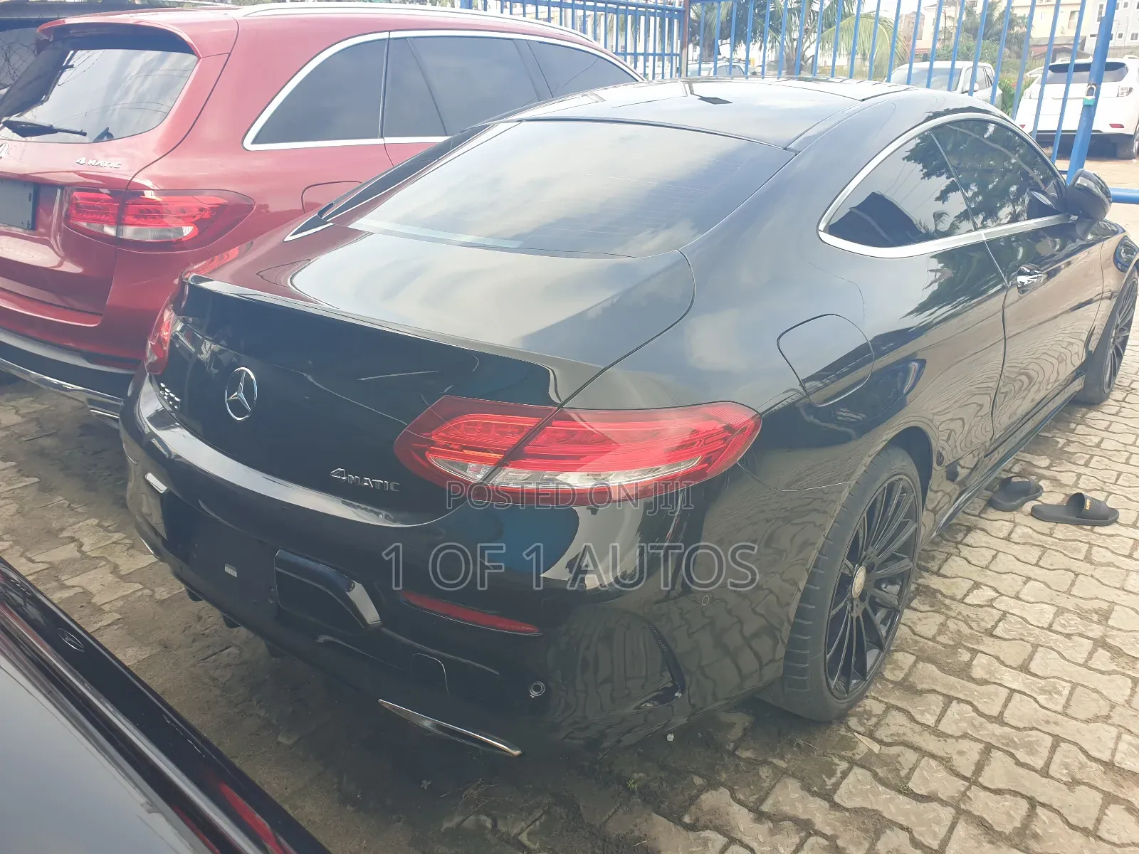 Mercedes-Benz C300 Luxury 4matic Sedan AWD (2.0L 4cyl 7A) 2017 Black