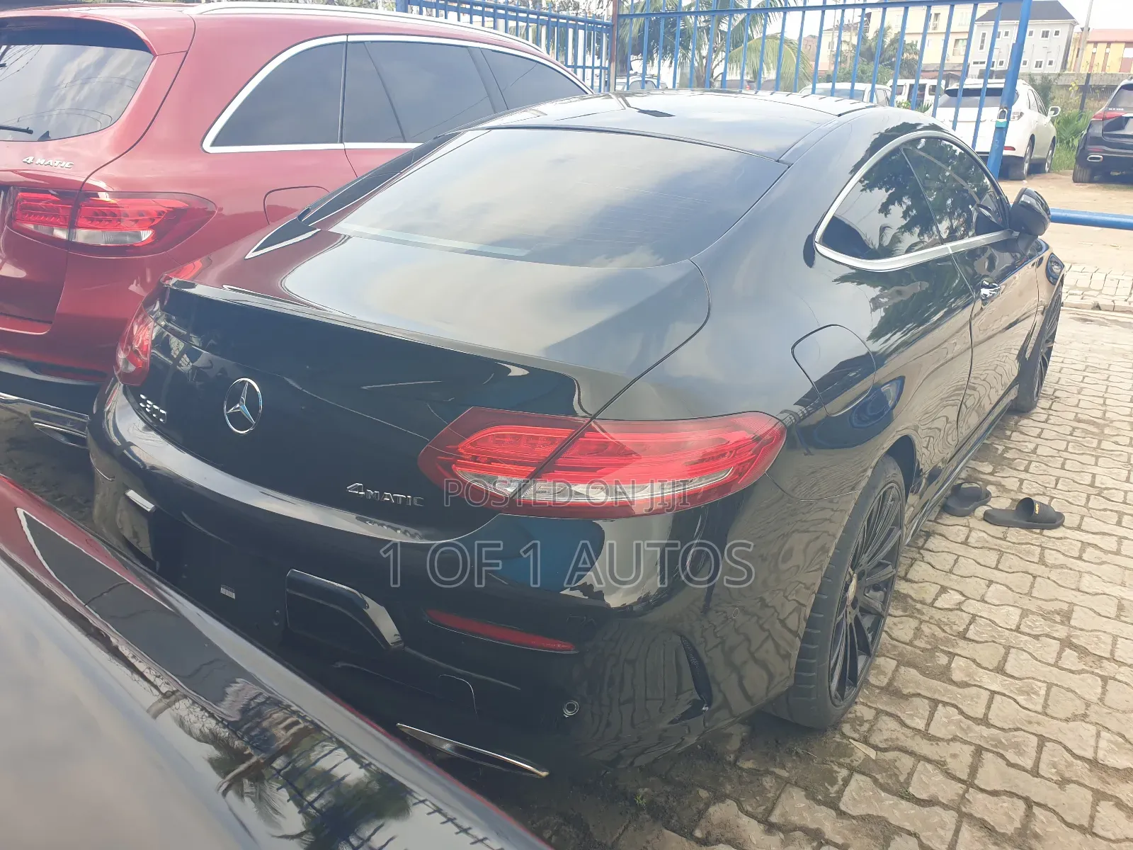 Mercedes-Benz C300 Luxury 4matic Sedan AWD (2.0L 4cyl 7A) 2017 Black