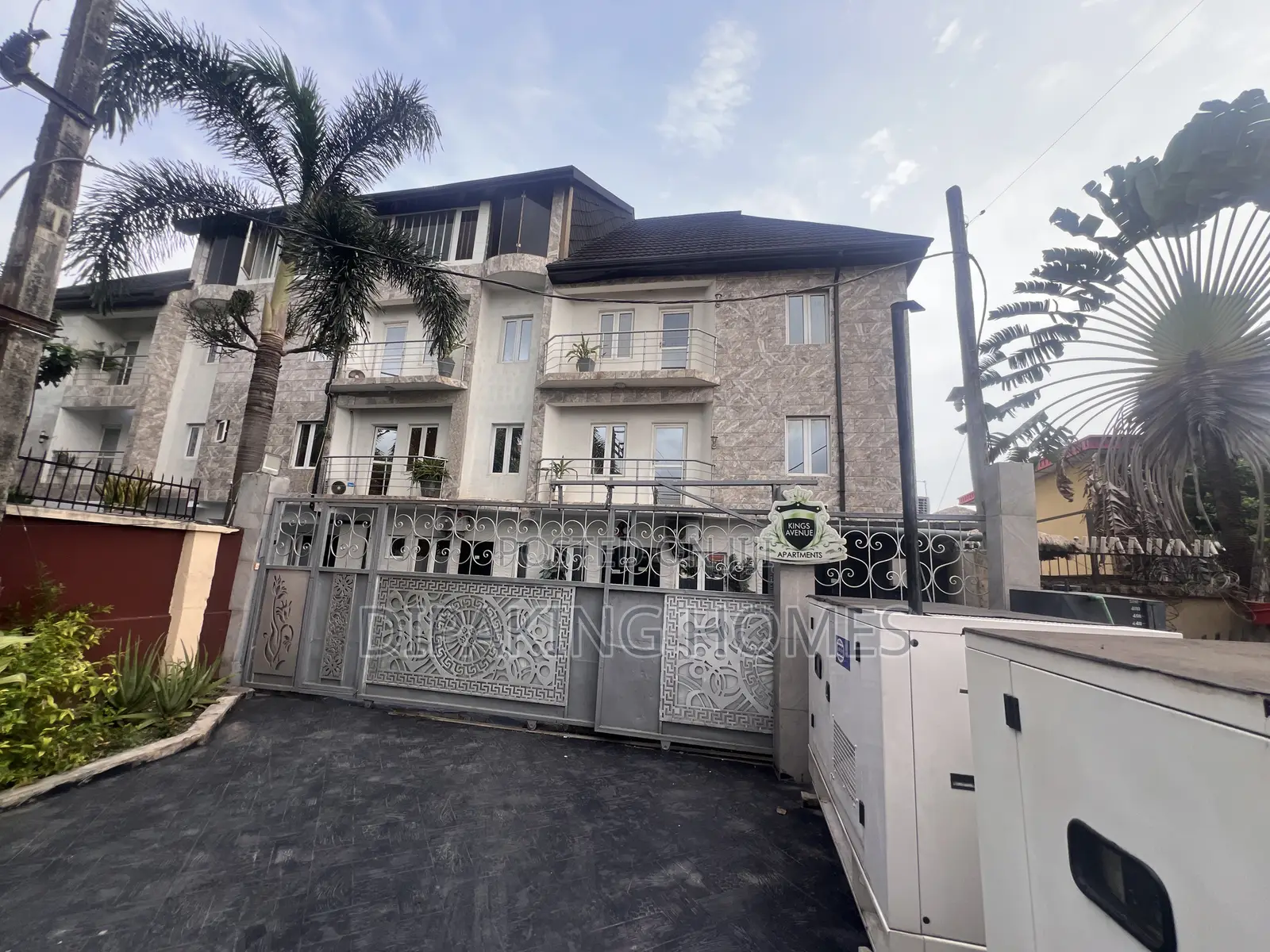 Furnished 2bdrm Block of Flats in Adeniyi Jones for sale