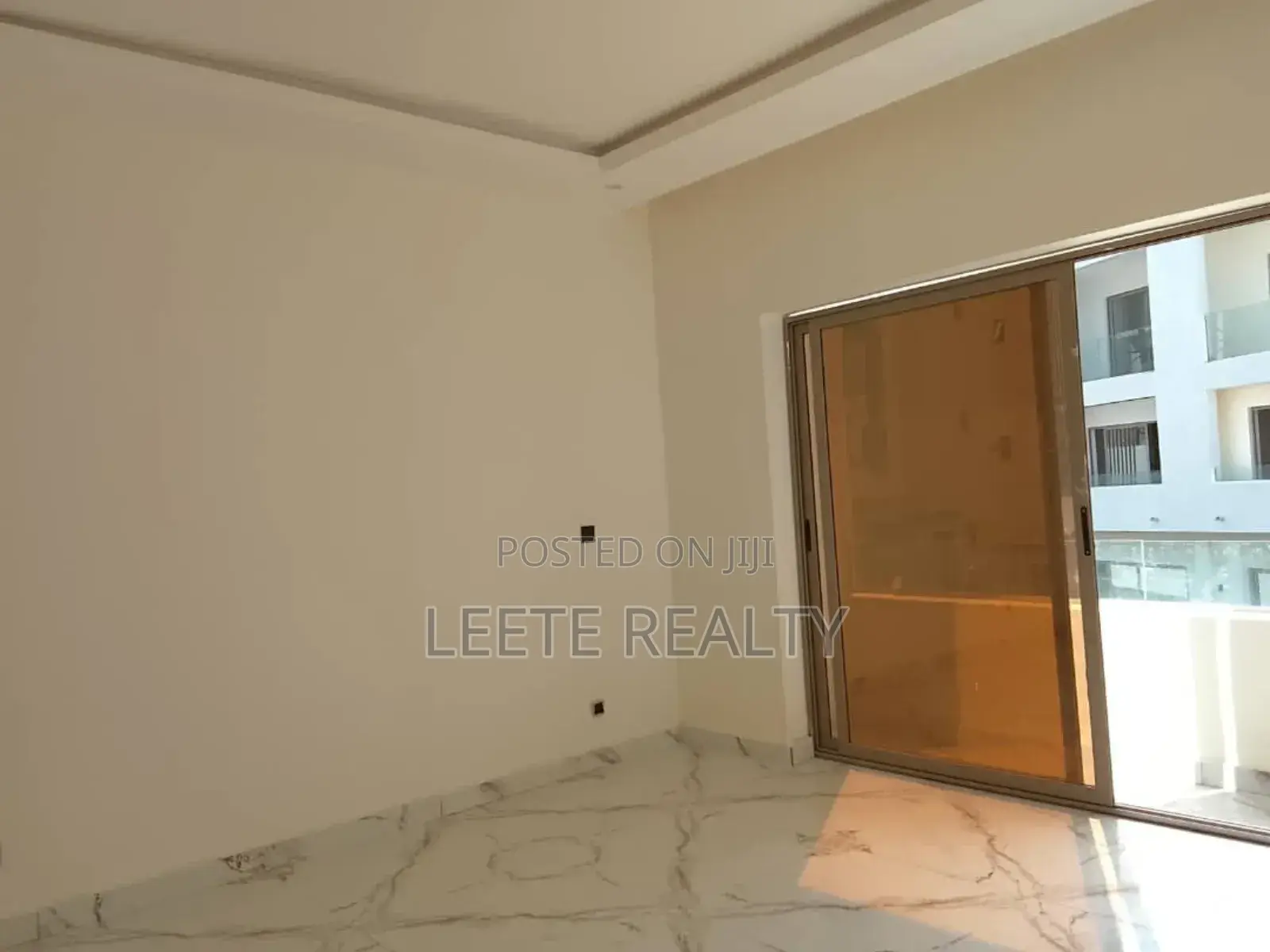4bdrm Townhouse / Terrace in Maitama for rent