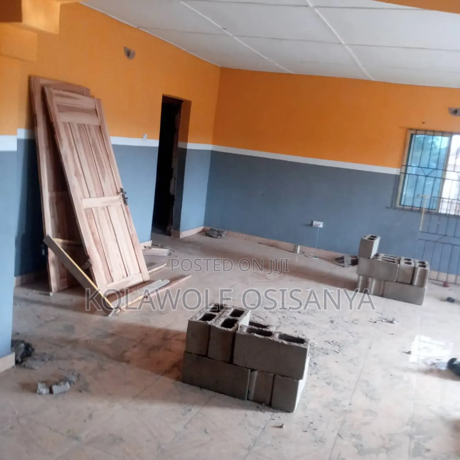 2bdrm Block of Flats in Akesan for sale