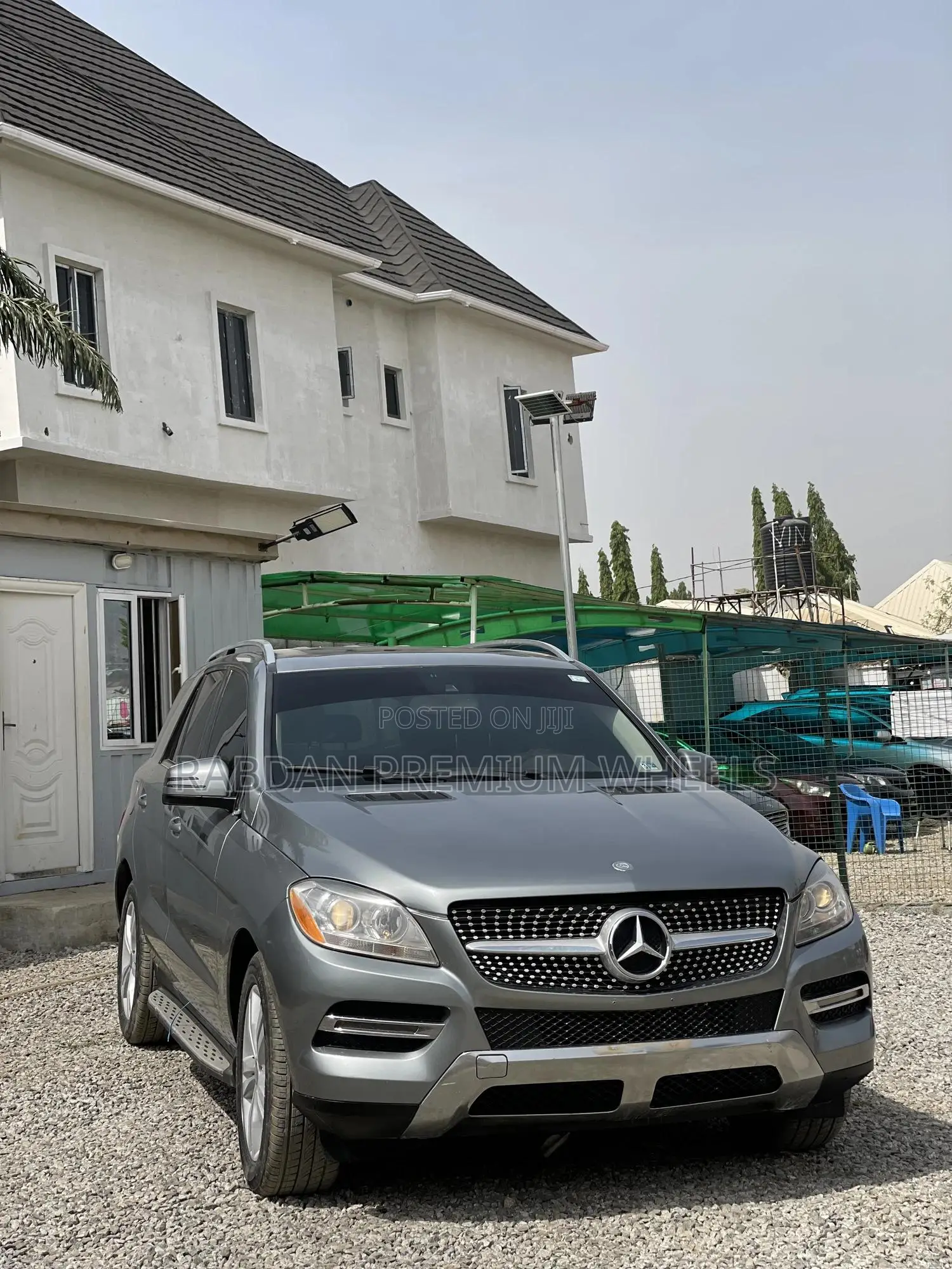 Mercedes-Benz M Class ML350 4MATIC 4dr SUV AWD (3.5L 6cyl 7A) 2015 Gray