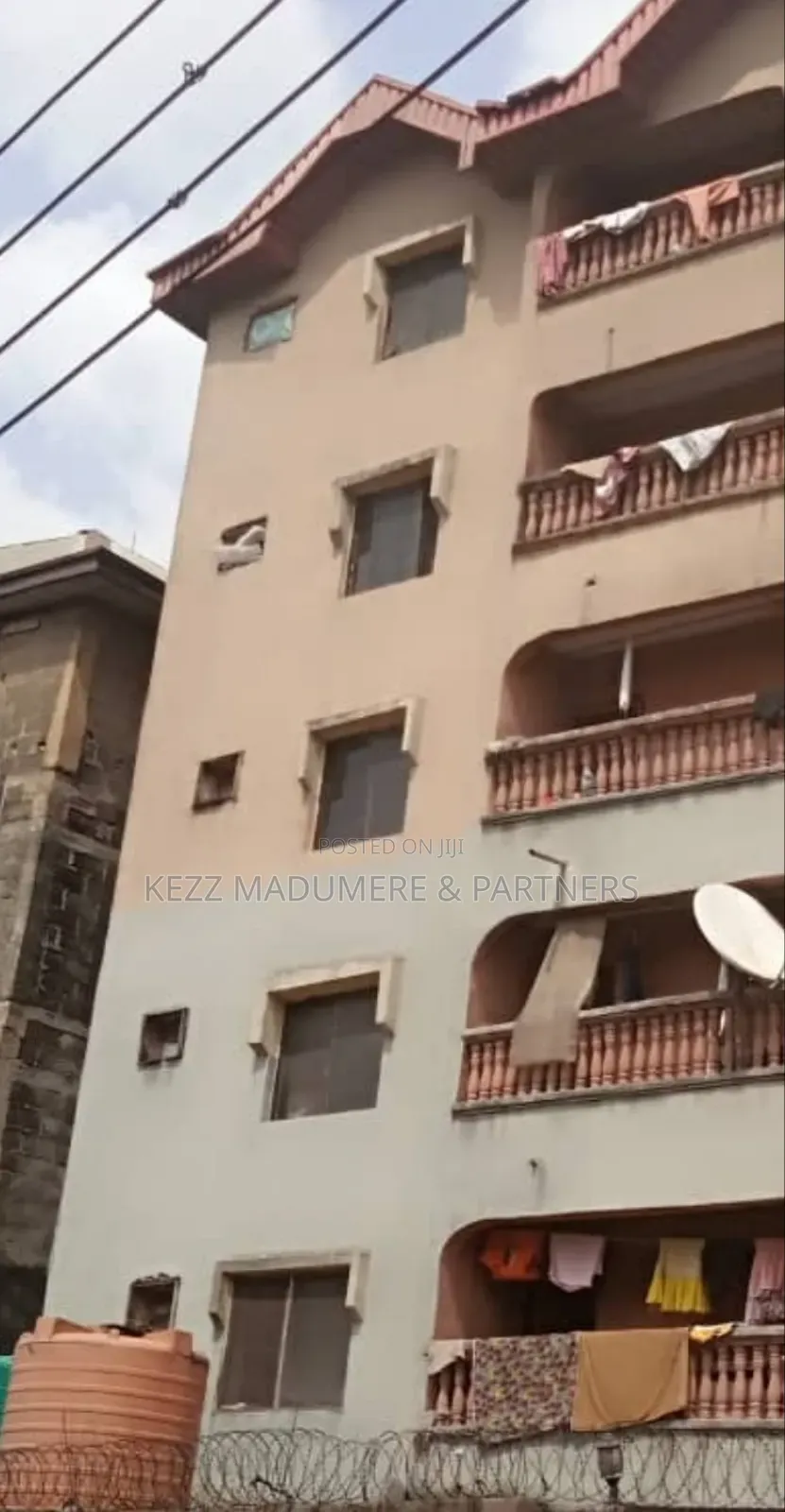 12bdrm Block of Flats in Imo Avenue By Faulks for sale