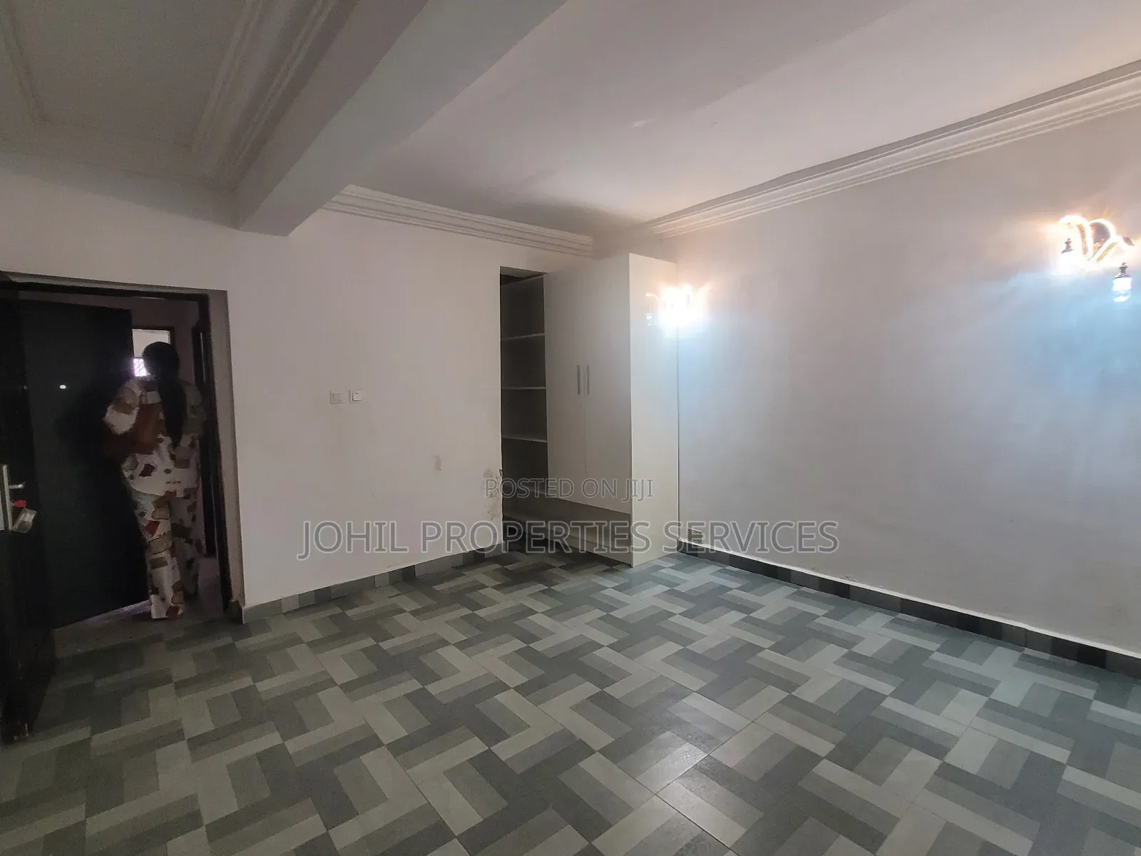 1bdrm Room & Parlour in Naf Valley Estate, Asokoro for rent