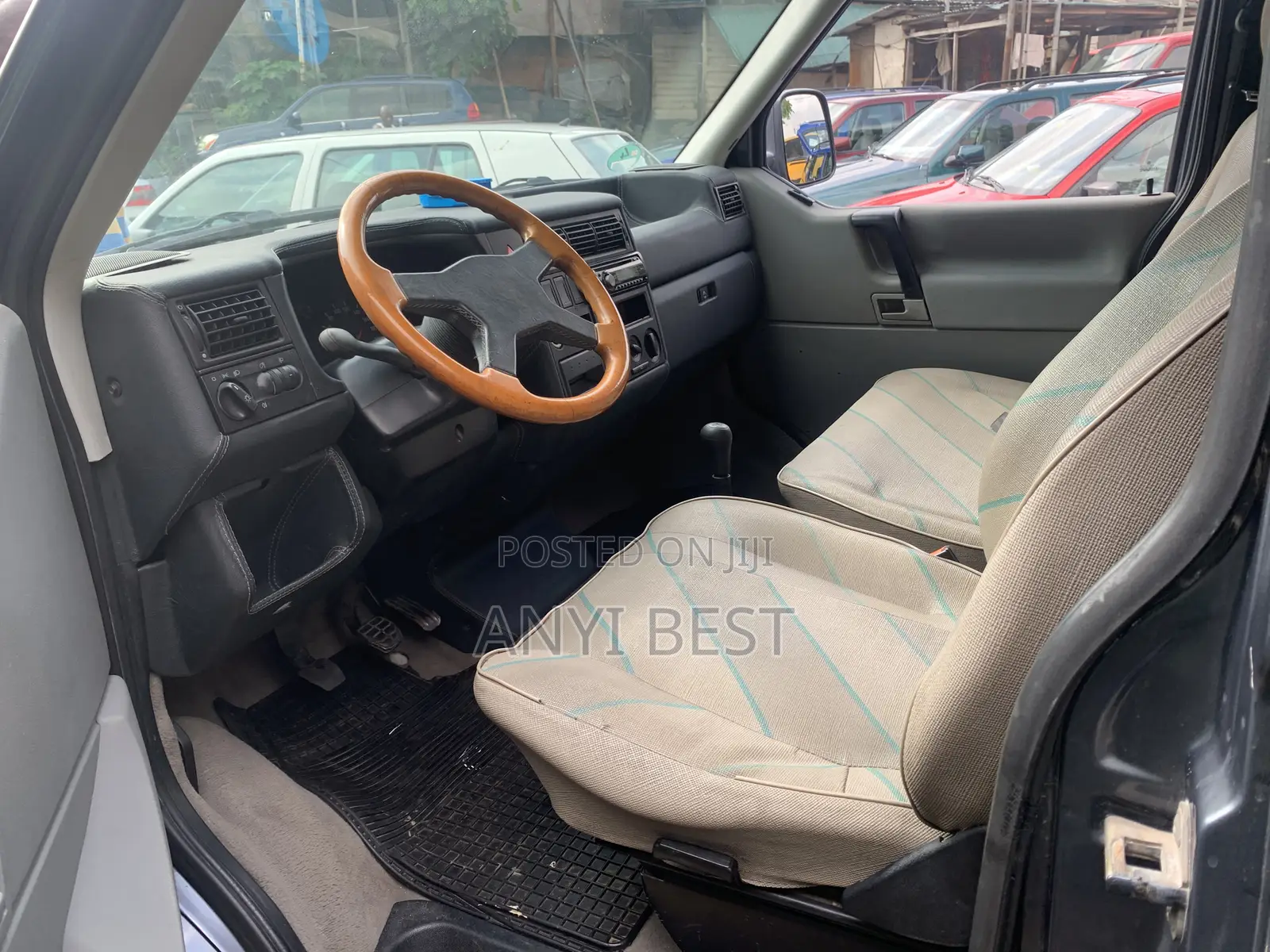 Volkswagen Transporter 2000 Grey