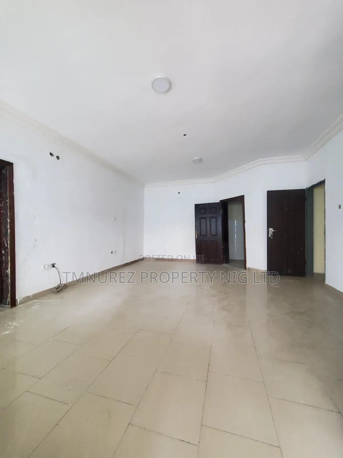 2bdrm Apartment in Chevron for rent