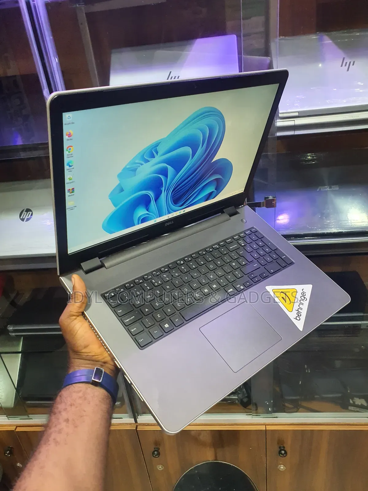 Laptop Dell Inspiron 17 5759 16GB Intel Core I7 SSD 256GB