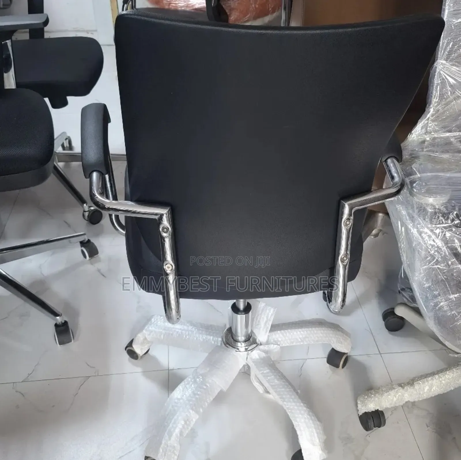 Multi Purpose Metallic Quality Office Chair.