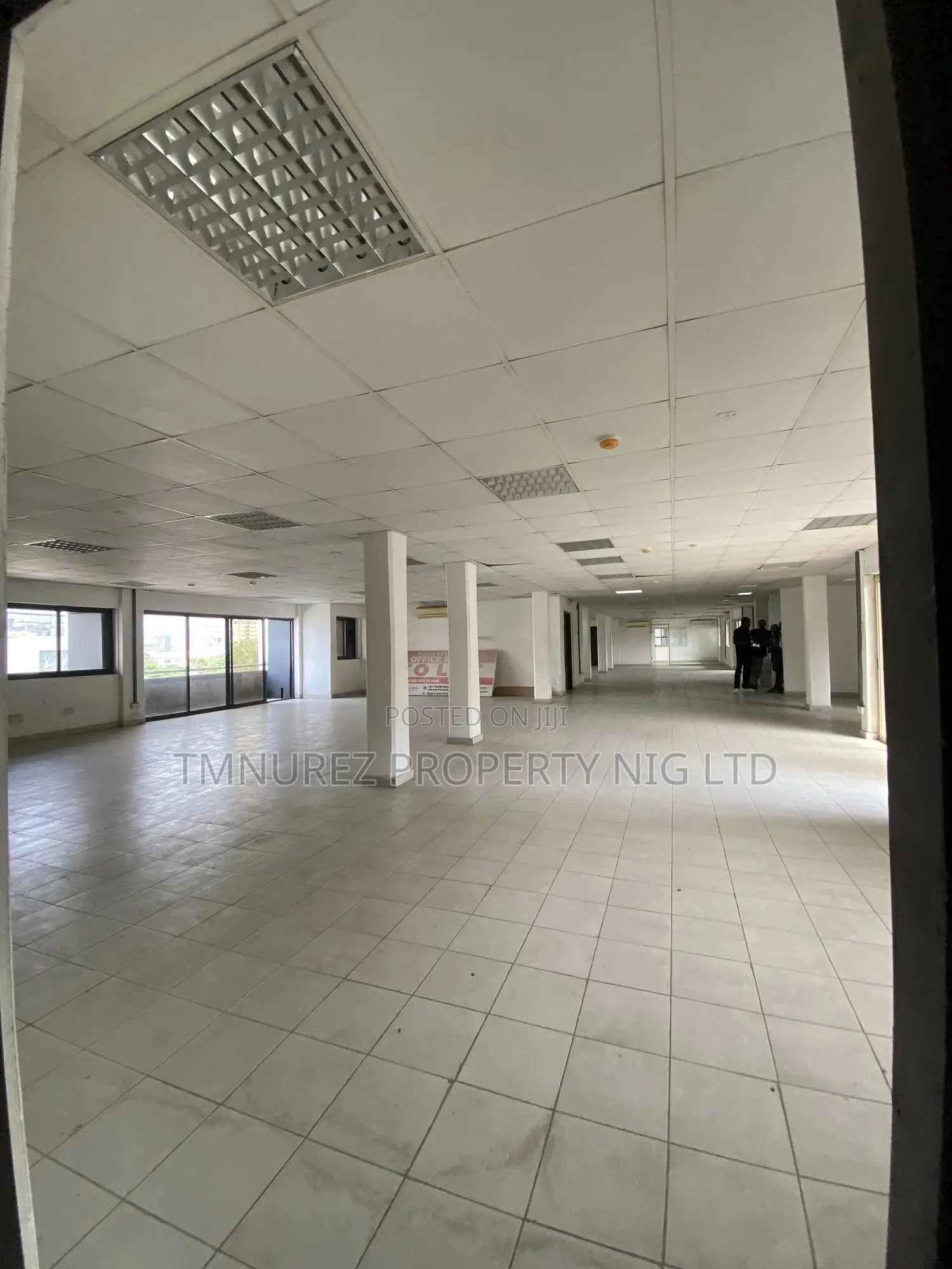 Office Space 470sqm for Rent at Vi