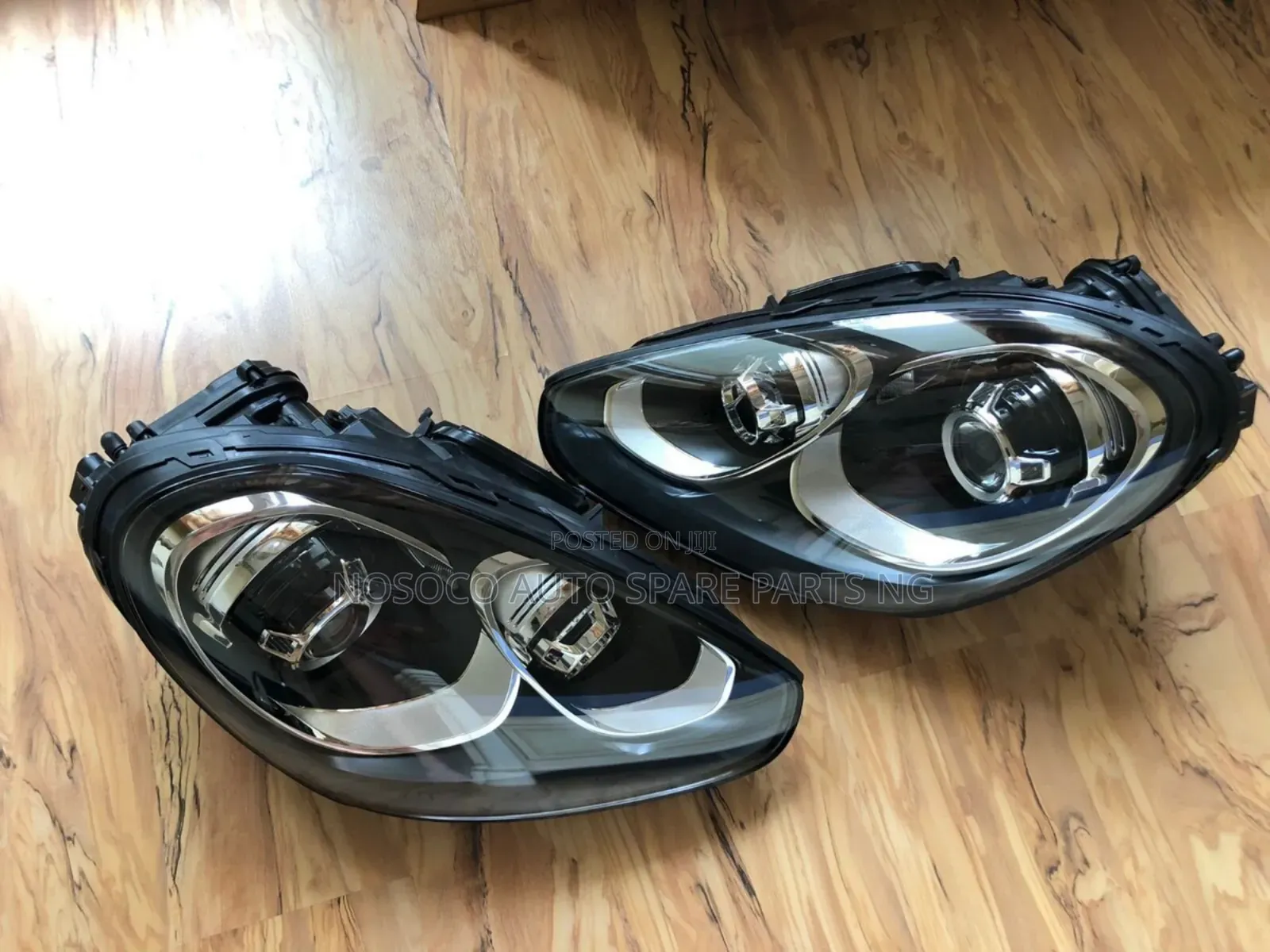 Head Light Porsche Cayenne 2016