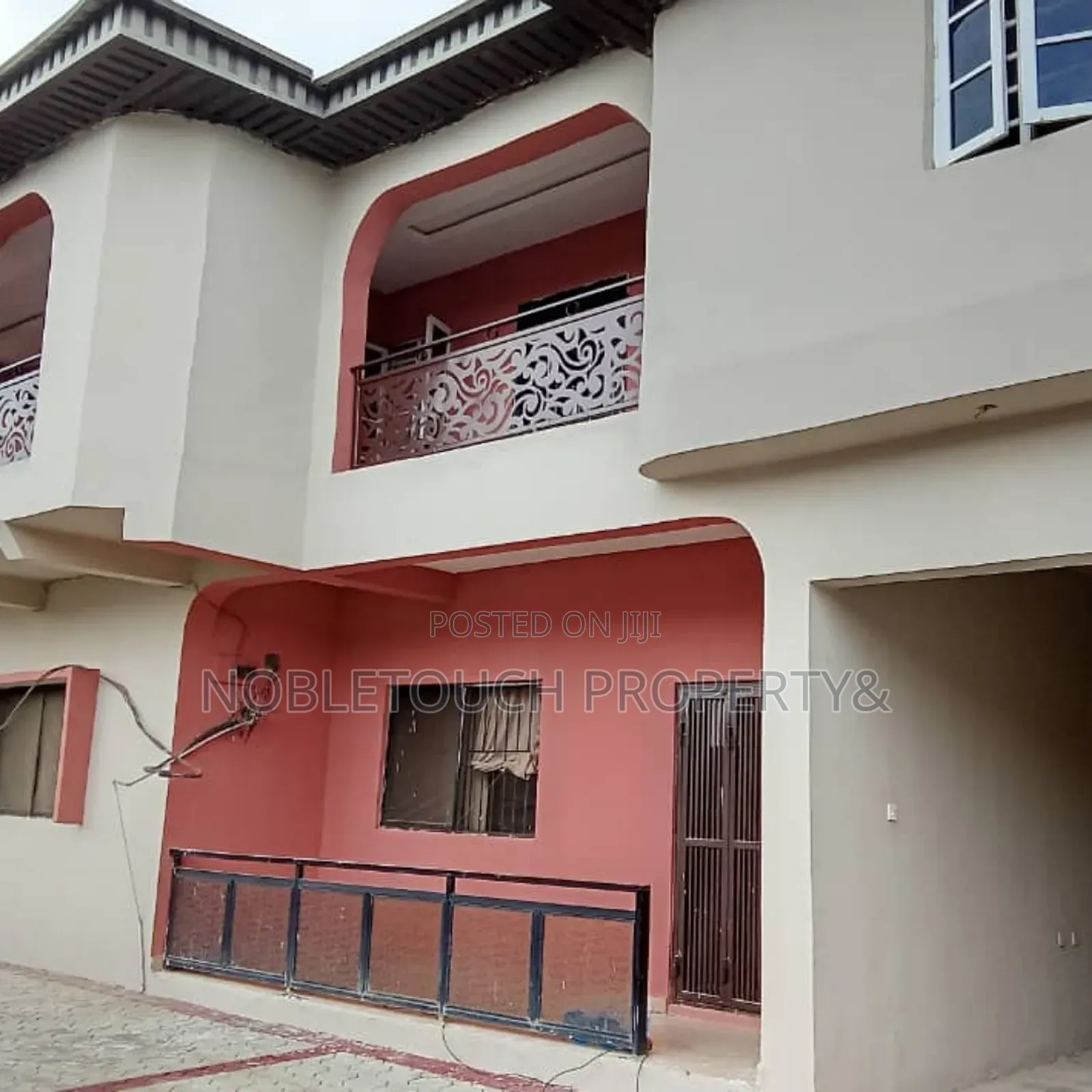 3bdrm Block of Flats in Egbeda Idimu Lagos, Pipeline for rent