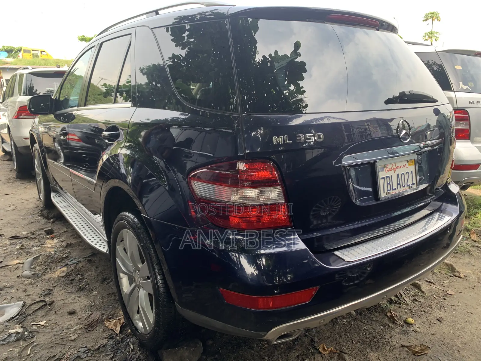 Mercedes-Benz M Class 2010 Blue