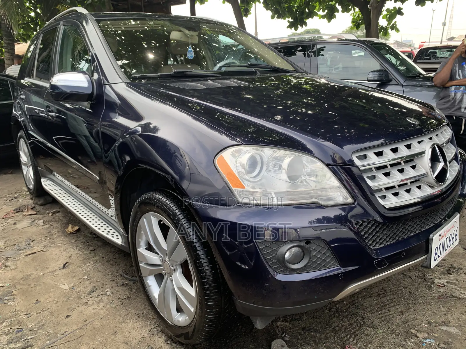 Mercedes-Benz M Class 2010 Blue