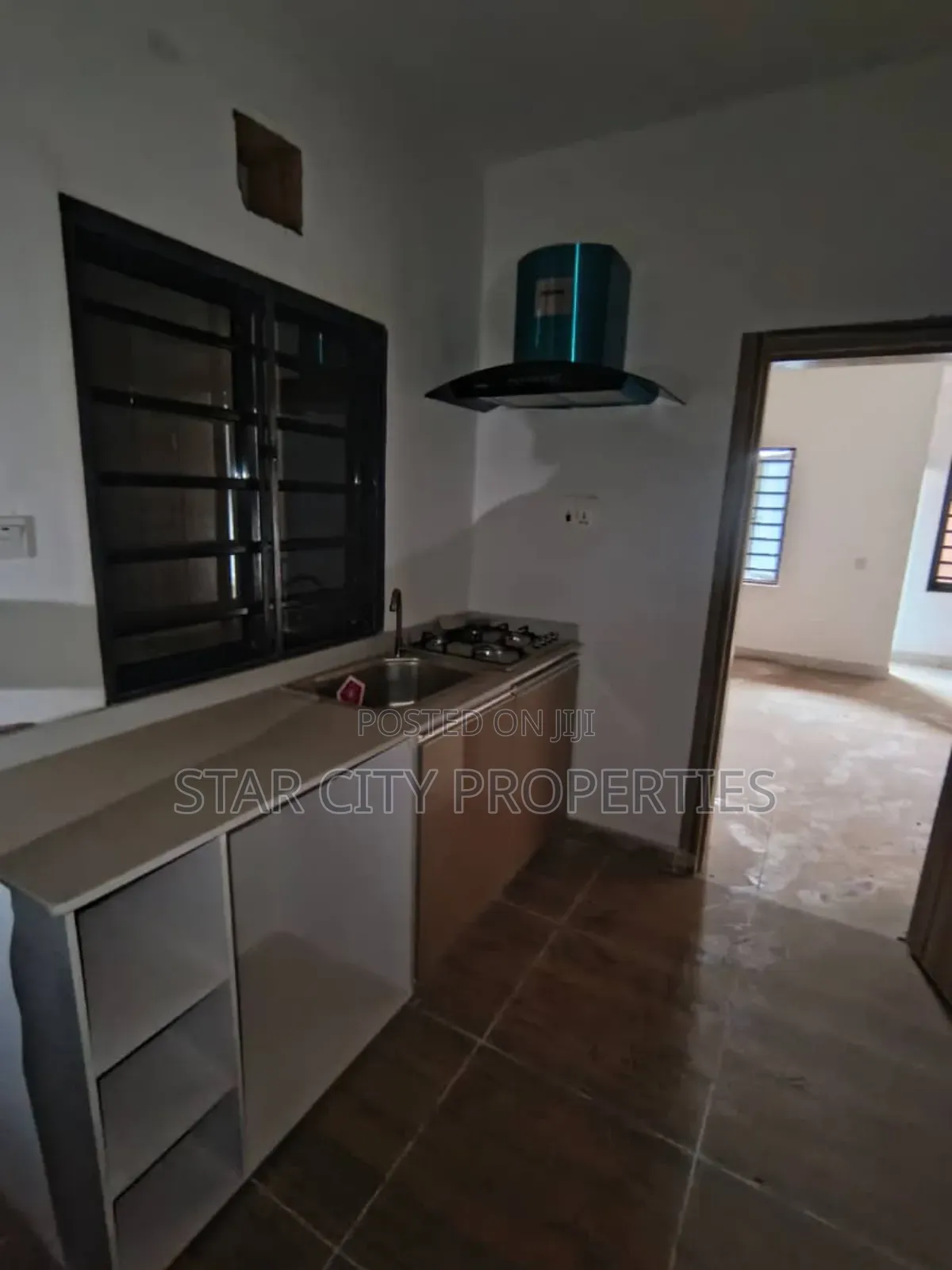 3bdrm Apartment in Ikeja, Mobolaji Bank Anthony Way for rent