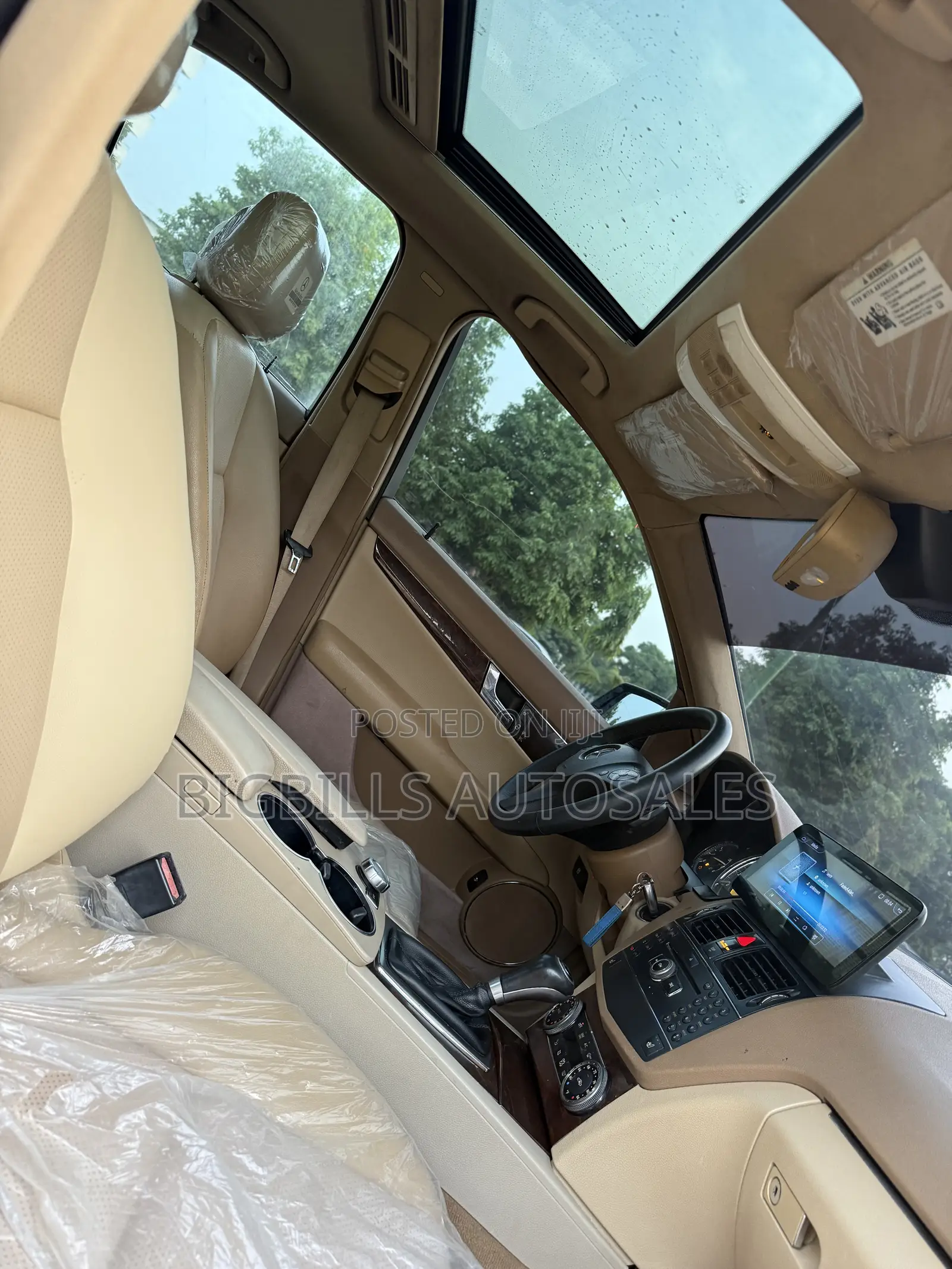 Mercedes-Benz C350 2009 Black