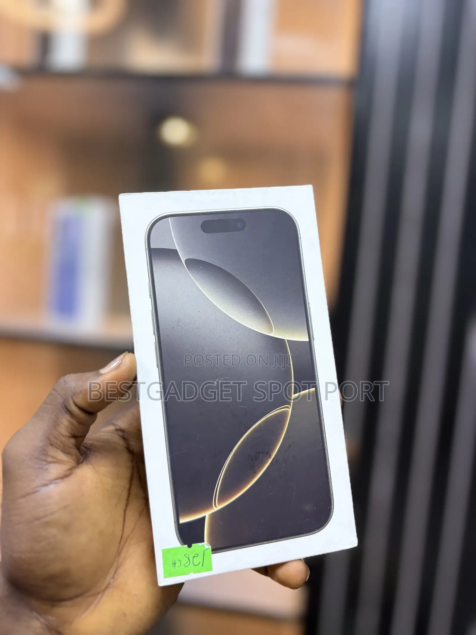 New Apple iPhone 16 Pro 128 GB