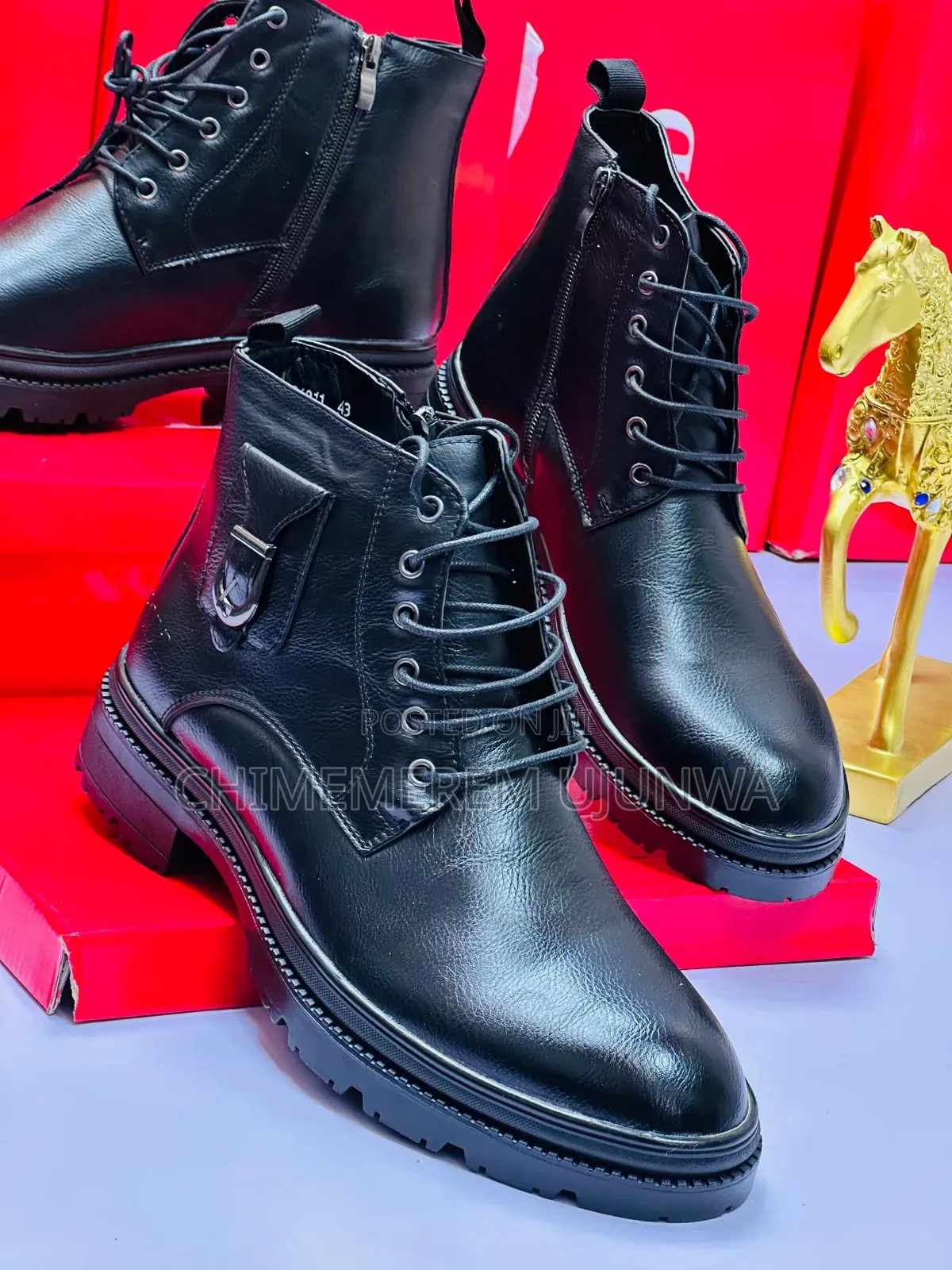 Good Quality Bold Available in Black, Brown Coffee