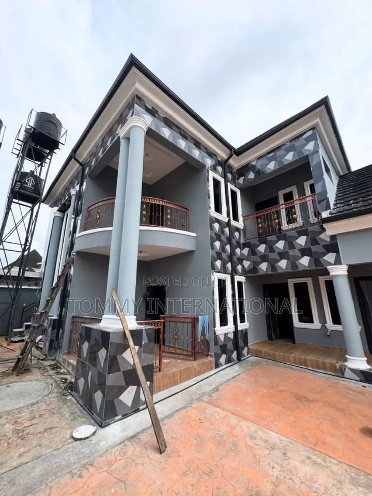 3bdrm Apartment in Port-Harcourt for sale