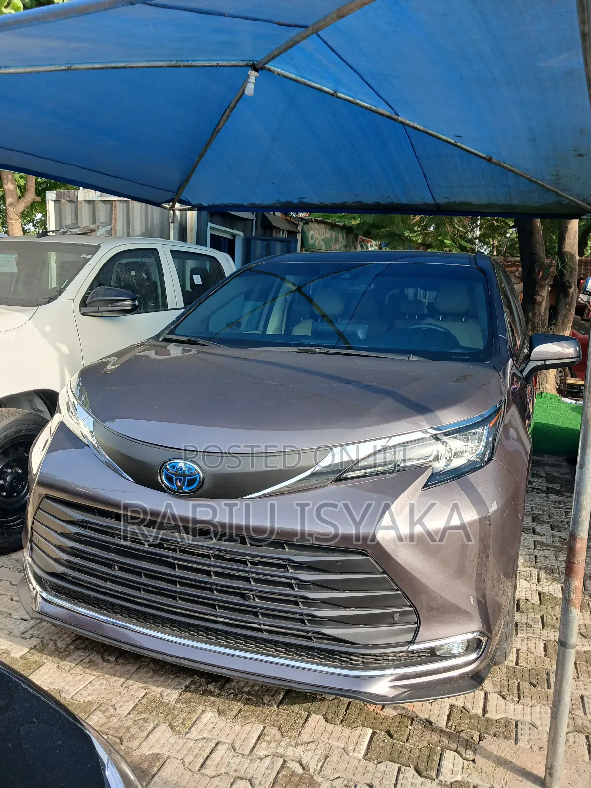 Toyota Sienna 2023 Gray