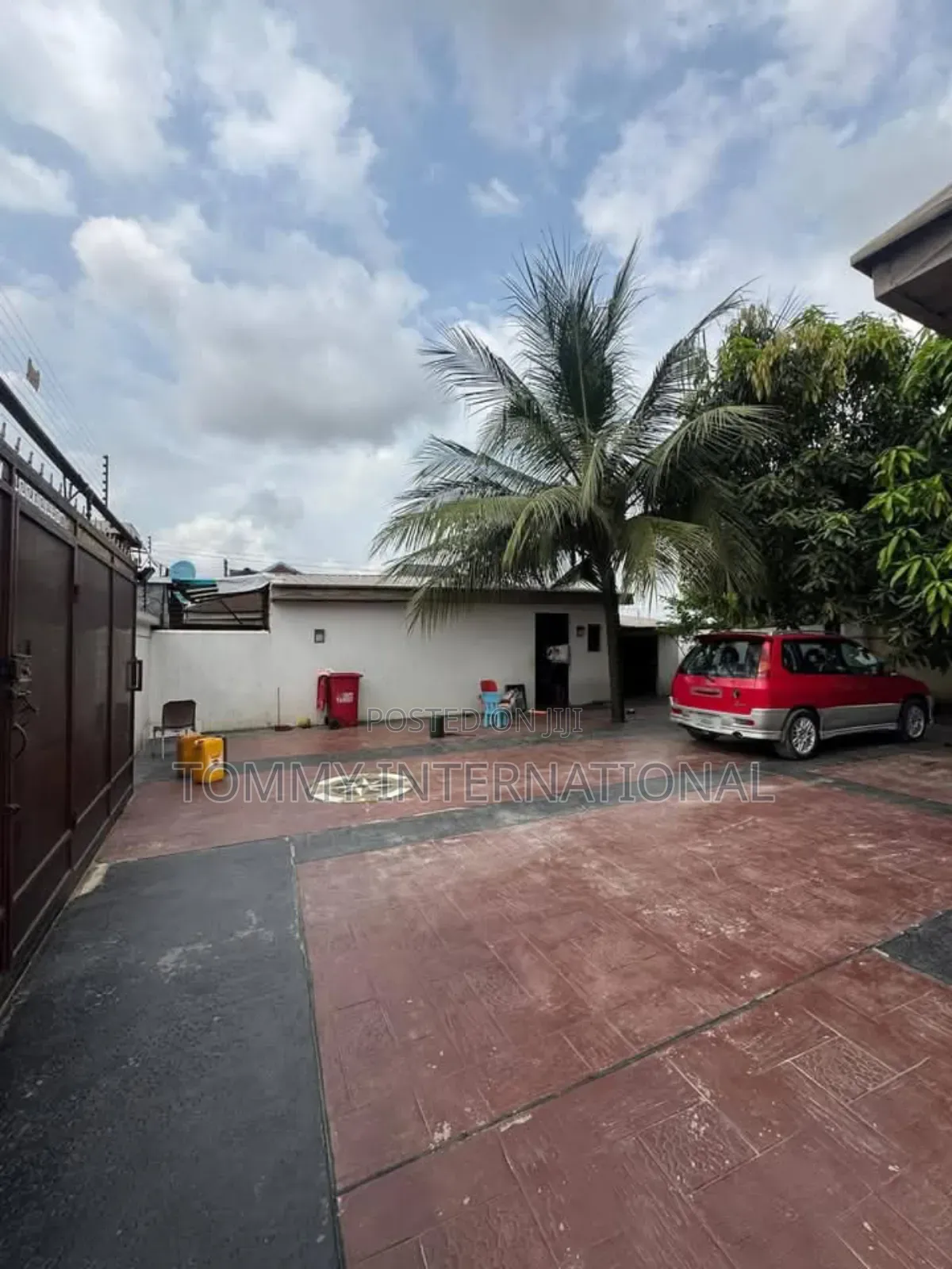 3bdrm Bungalow in Port-Harcourt for sale