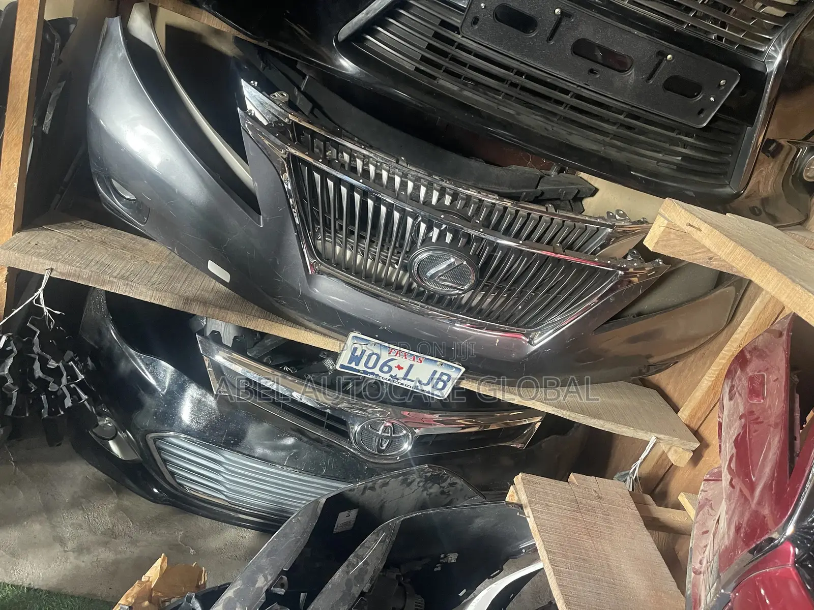 Complete Front Bumper for Lexus Rx 350 2011 Model