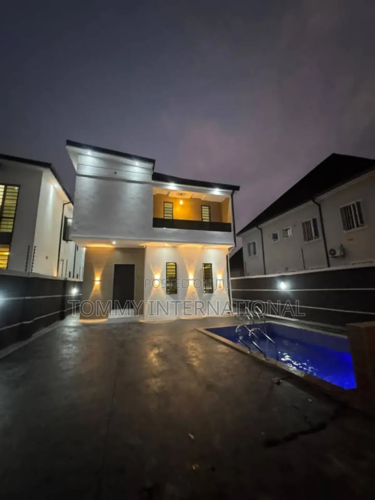 Furnished 4bdrm Duplex in Shell Cooperative, Port-Harcourt for sale