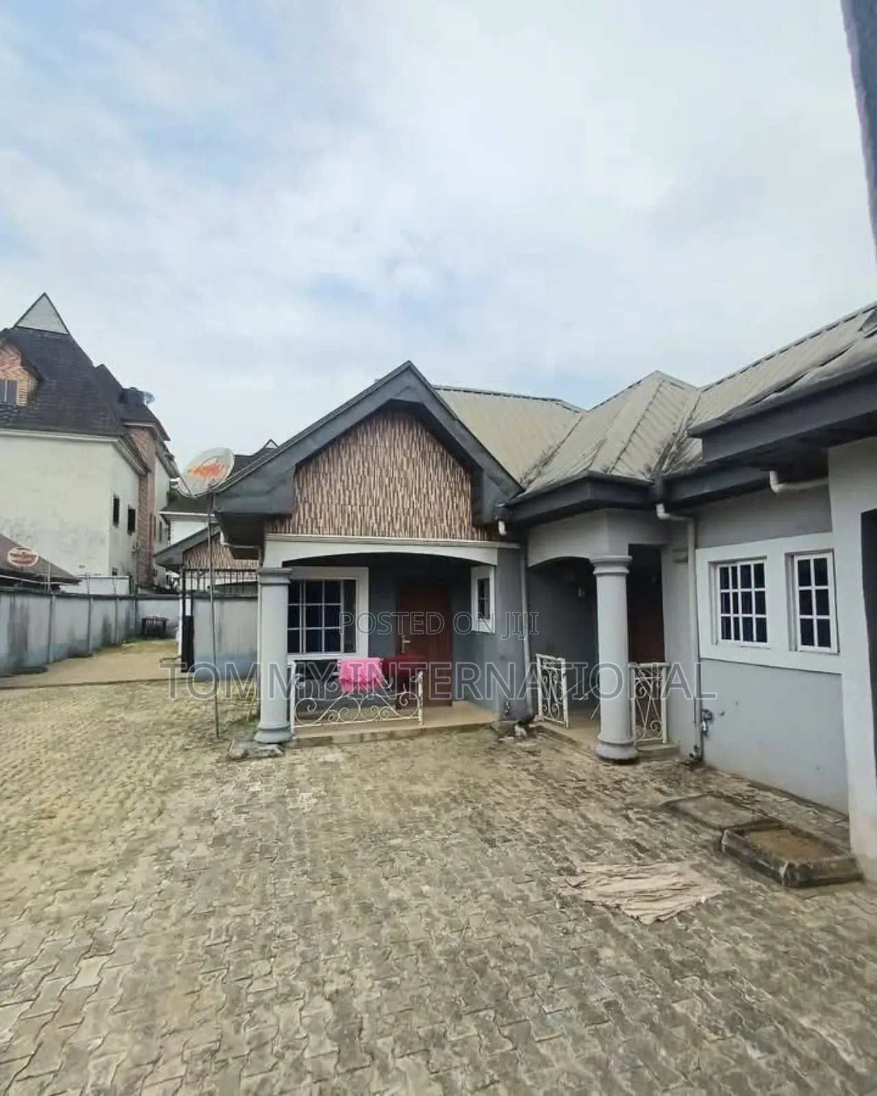 2bdrm Block of Flats in Port-Harcourt for sale