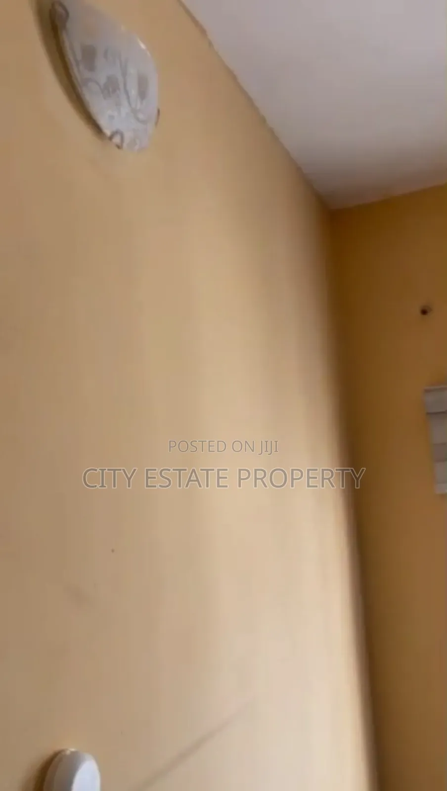 8bdrm Block of Flats in Royal Estate, Port-Harcourt for sale