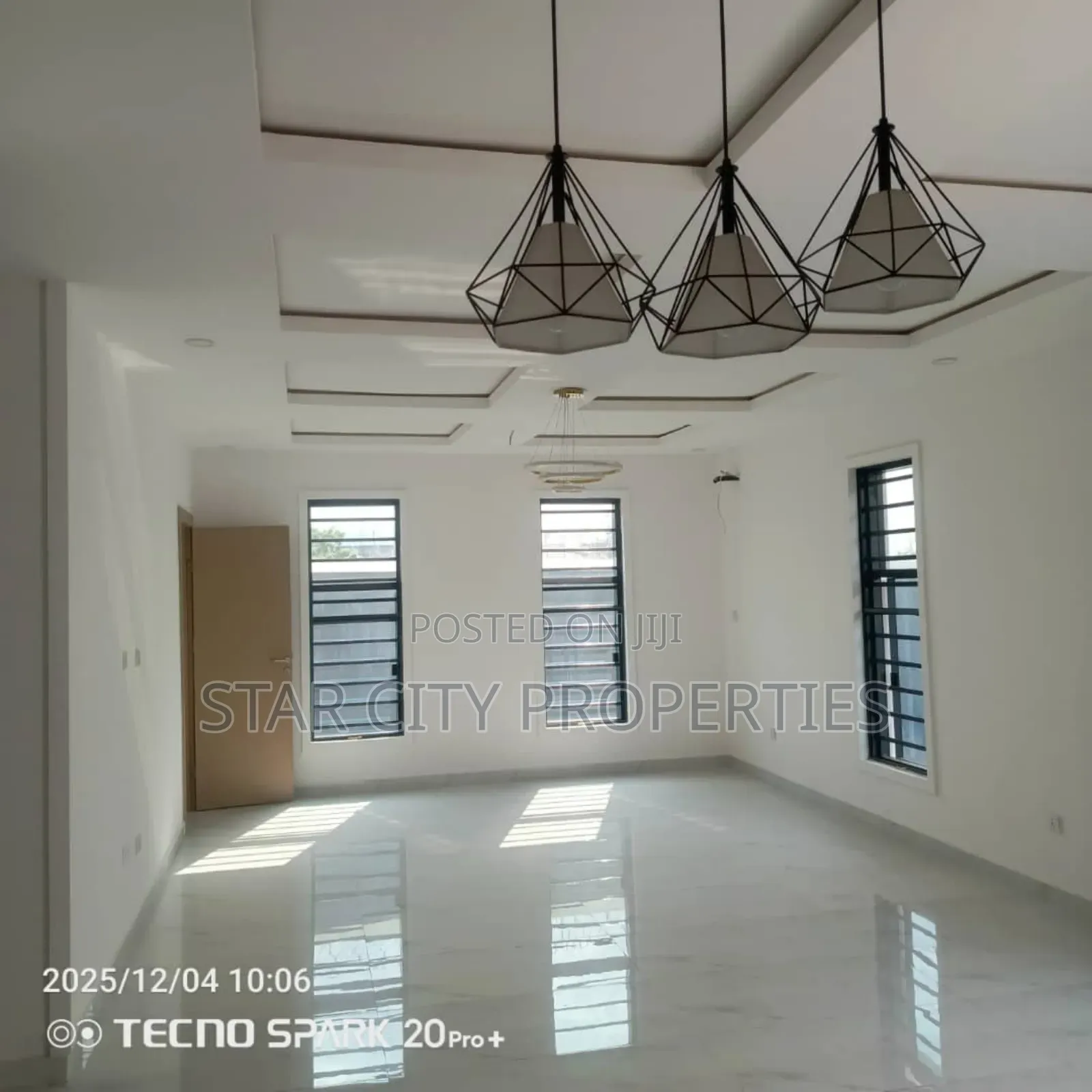 3bdrm Apartment in Omole Estate for rent