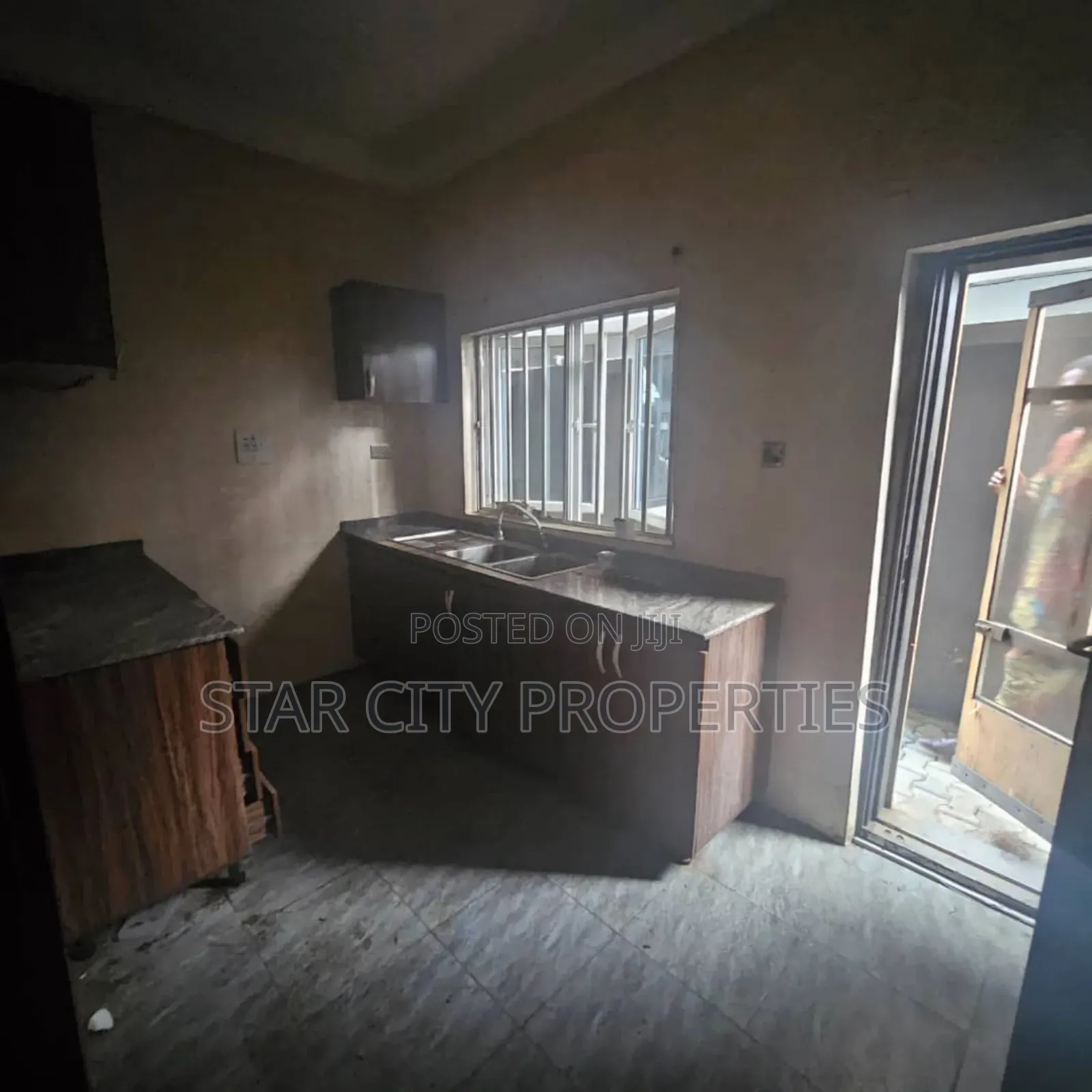4bdrm Duplex in Magodo Ph 2 Gra for rent