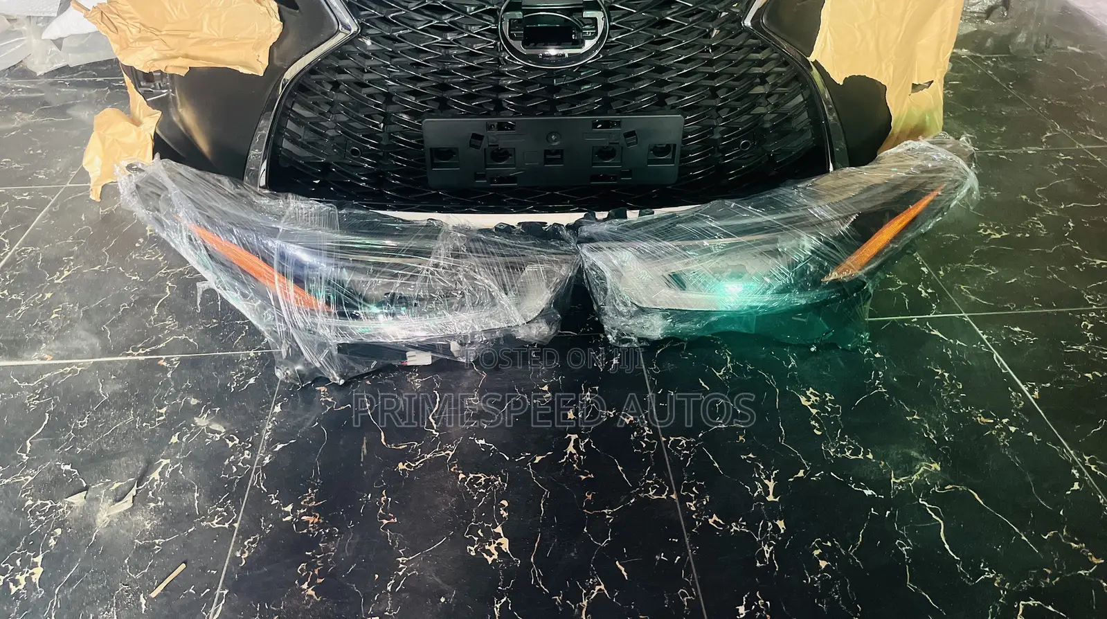 Set of Highlander Headlight 2020 Model